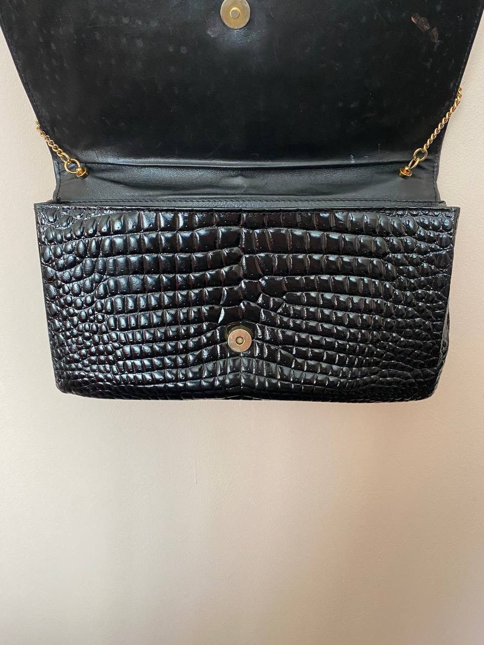 Designer × Vintage 🖤 Vintage Leather Swiss Creation Salko Maroon Gold clutch Size ONE SIZE - 7 Thumbnail