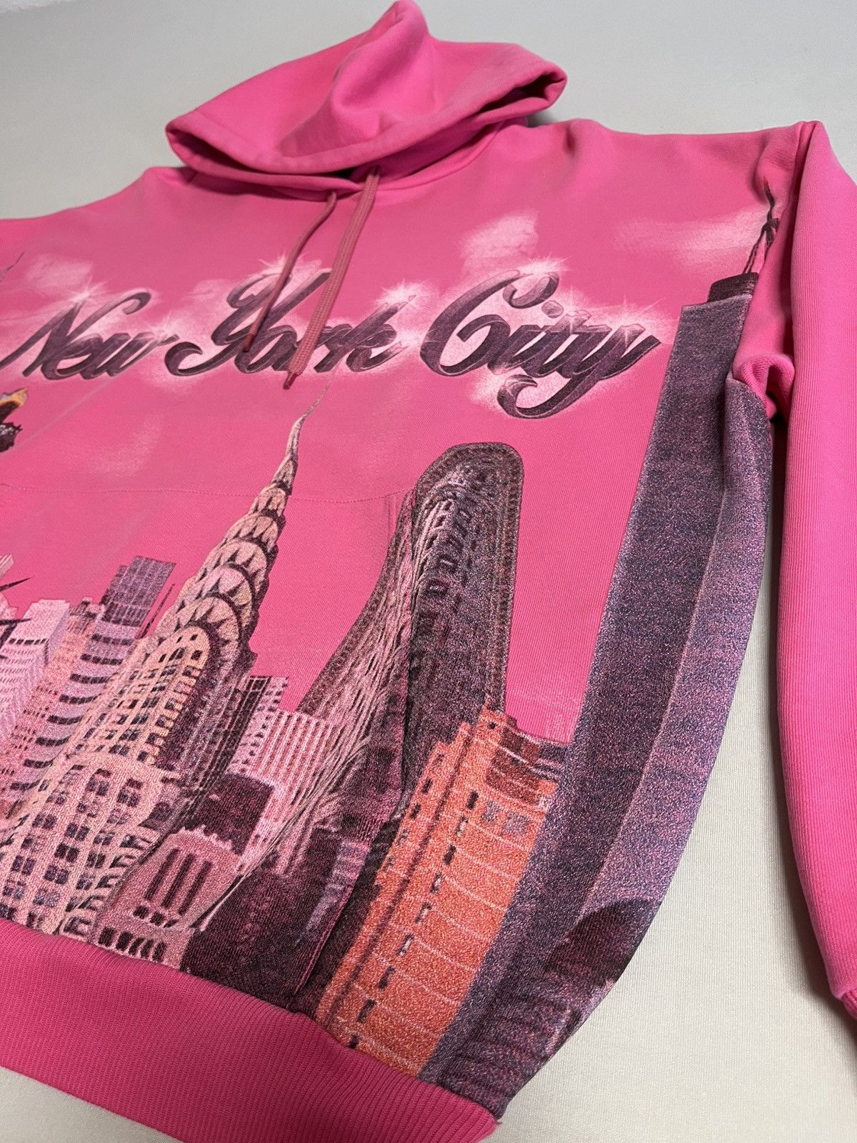 Balenciaga Balenciaga New York City Hoodie Pink // NYC // Iconic Size US S / EU 44-46 / 1 - 5 Thumbnail