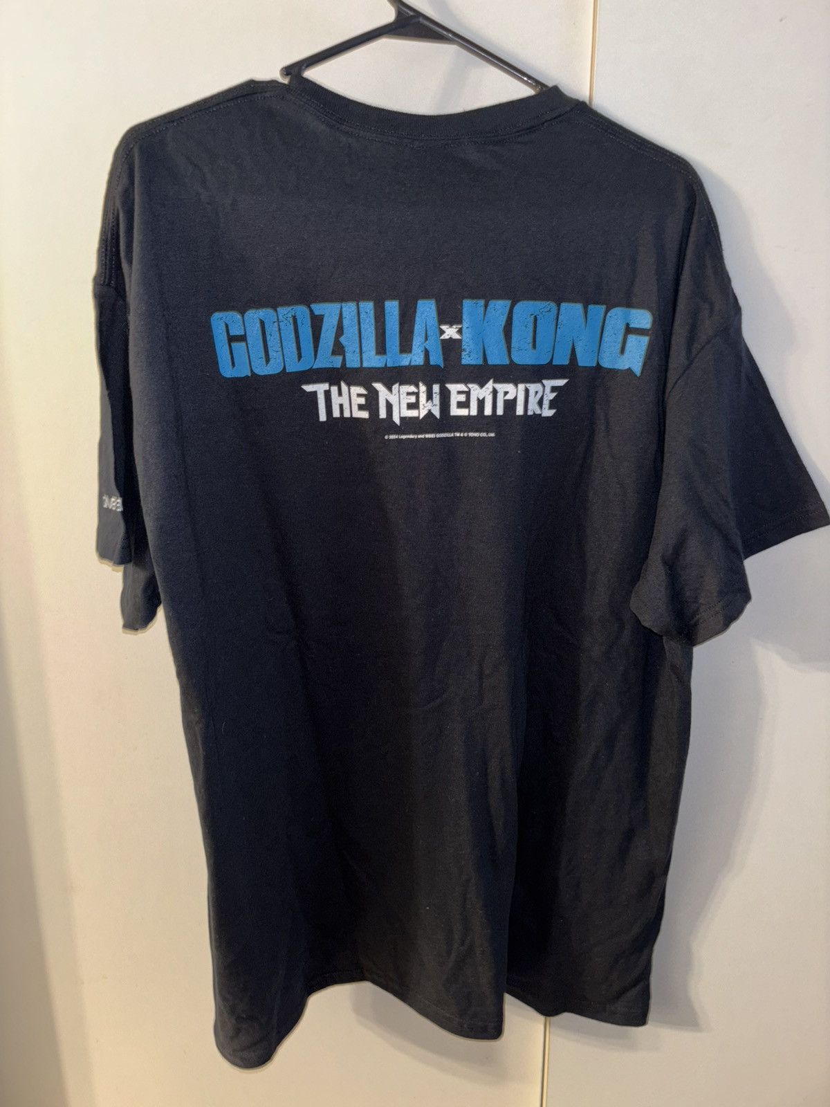 Vintage American Red Cross Godzilla X King Kong Tee Size US XL / EU 56 / 4 - 4 Thumbnail