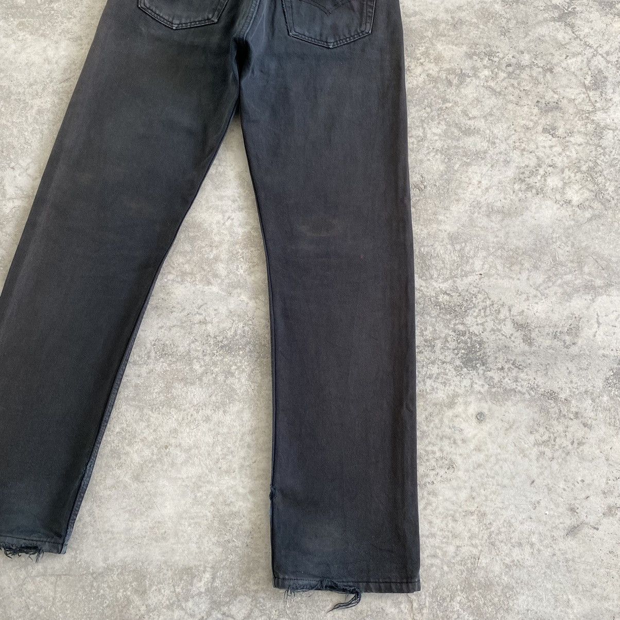 Levi's Vintage 1999 Levis 501 Faded Black Denim Jeans Size US 31 - 15 Thumbnail
