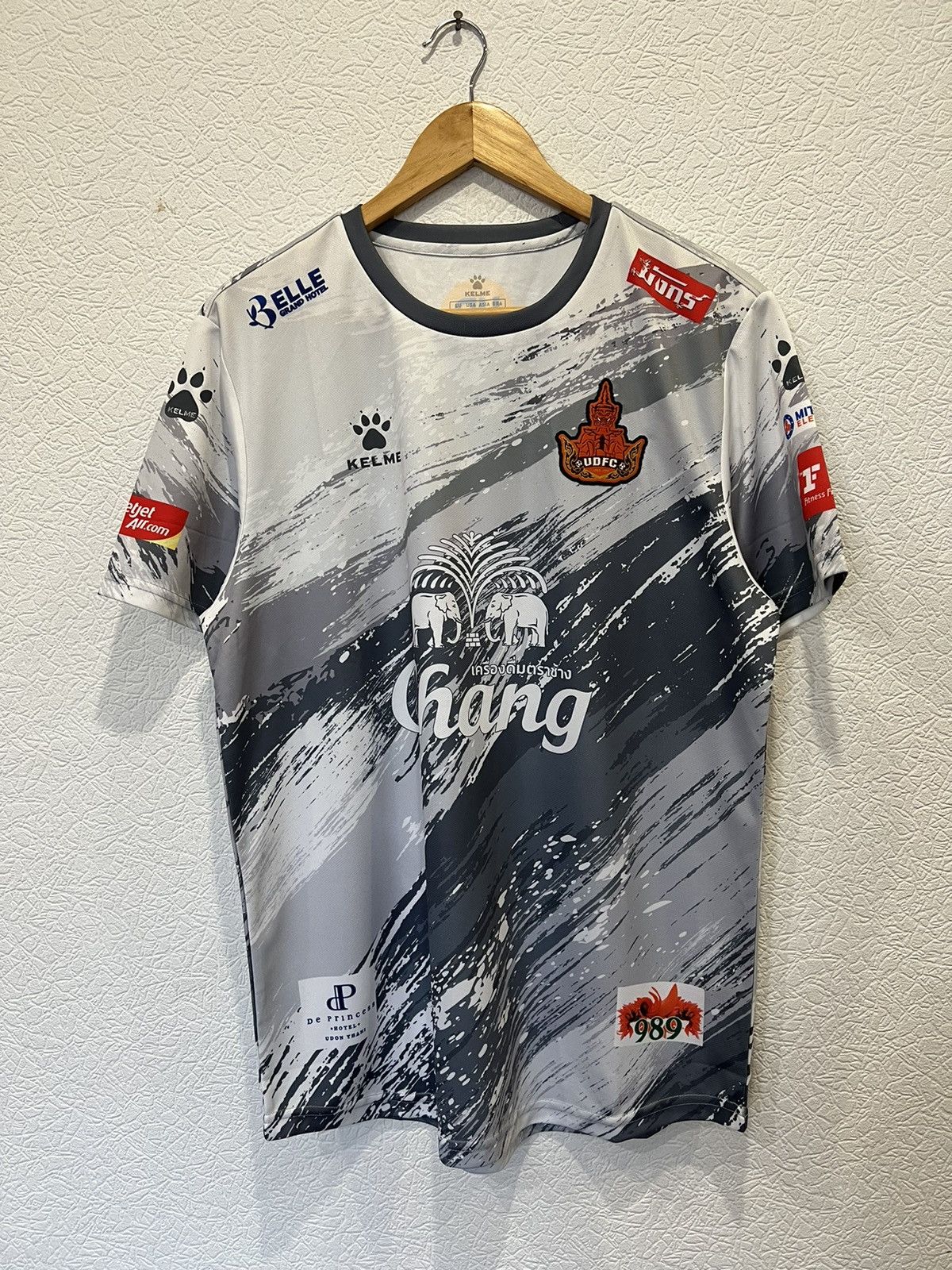 Other Thailand Kelme Udon Thani 2021/2022 Away Kit Soccer Jersey Size US L / EU 52-54 / 3 - 1 Thumbnail