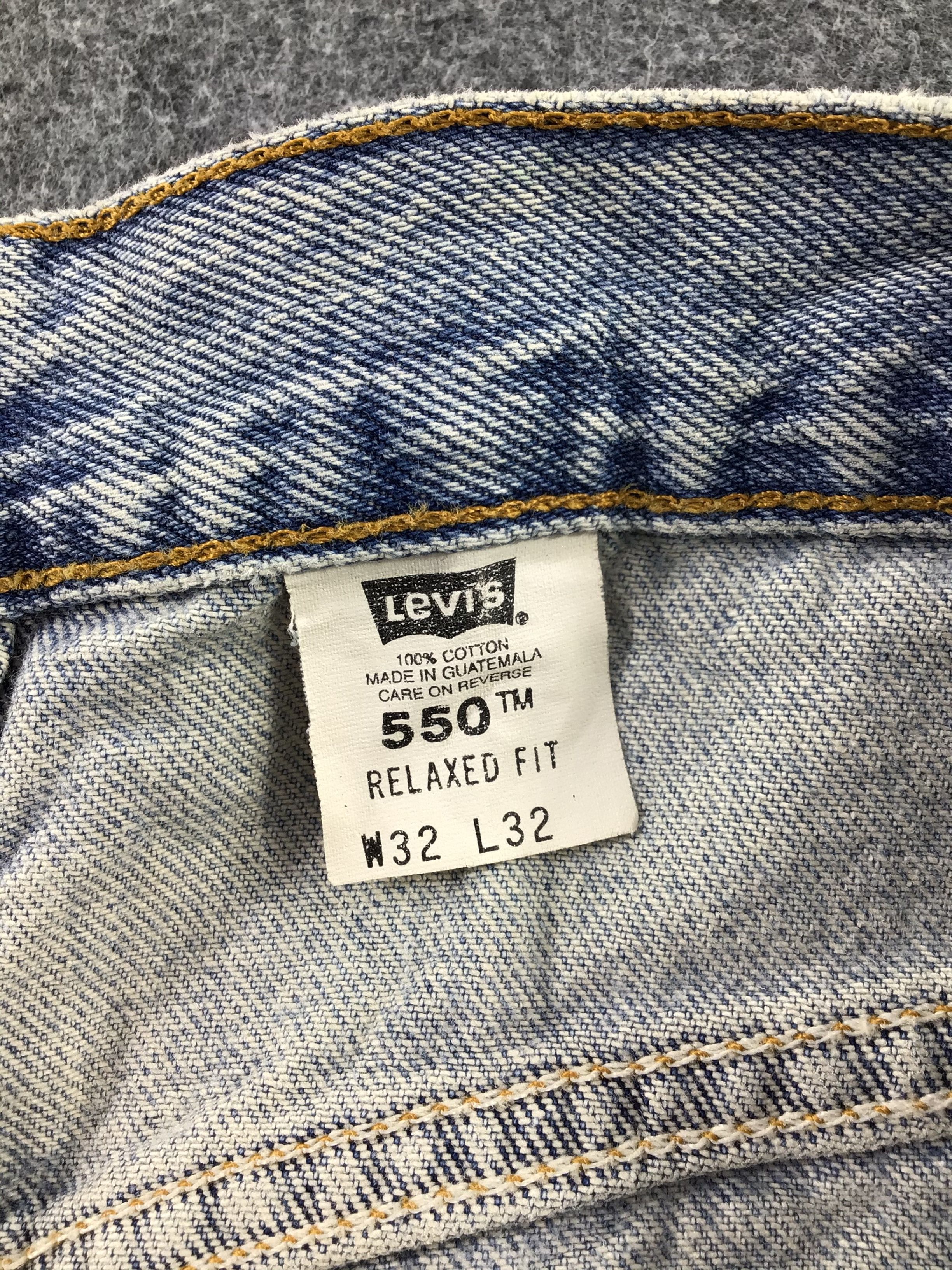 Levi's Vintage Levis 550 Jeans Medium Wash Denim KJ297 Size US 31 - 10 Thumbnail