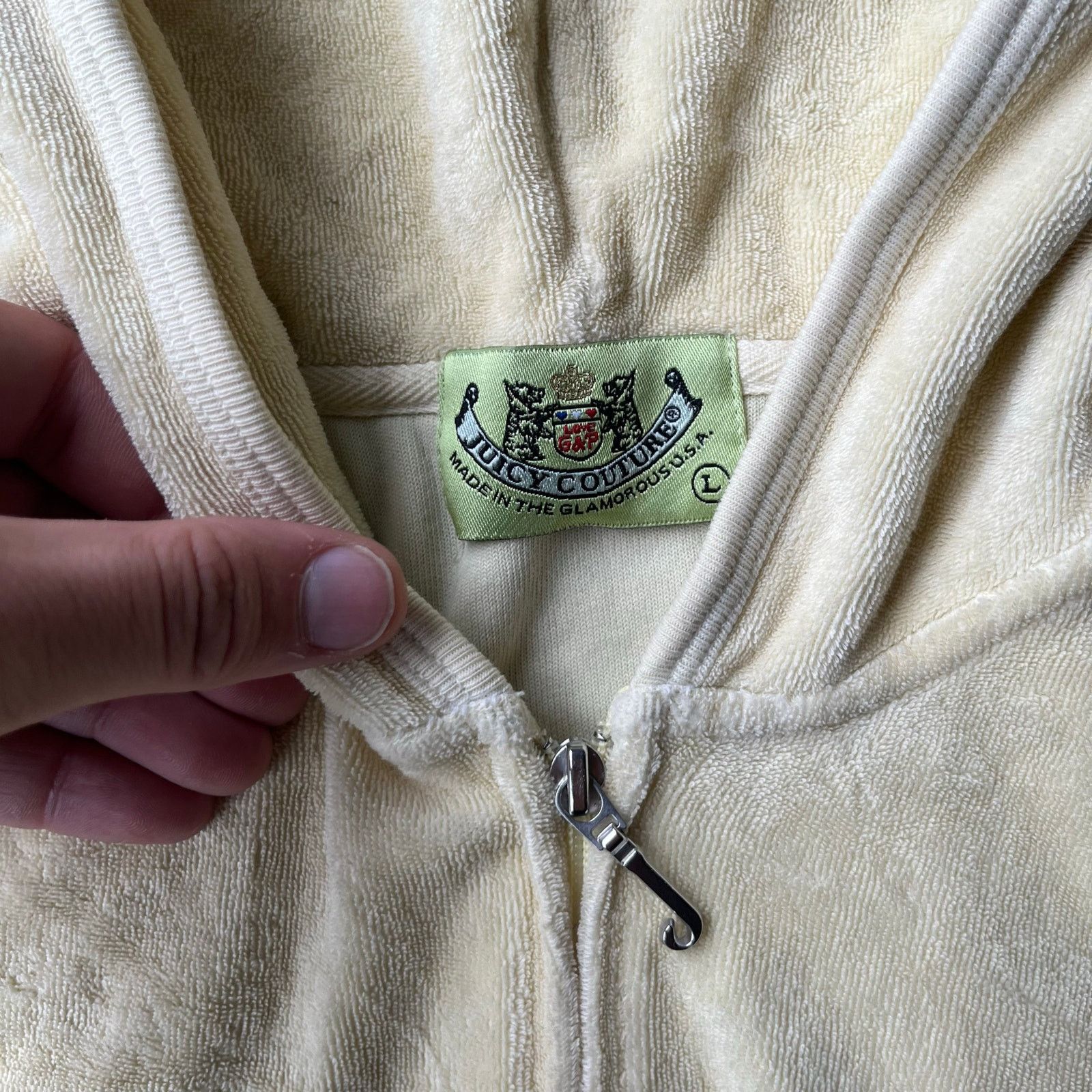 Vintage VINTAGE JUICY COUTURE VELOUR HOODIE ZIP WOMENS L YELLOW Size L / US 10 / IT 46 - 4 Thumbnail