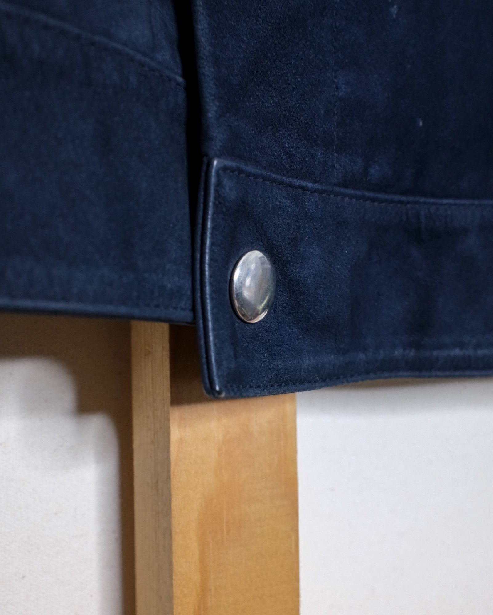 Vince Lambskin Blue Suede 2010s Era Vince Size US M / EU 48-50 / 2 - 3 Thumbnail