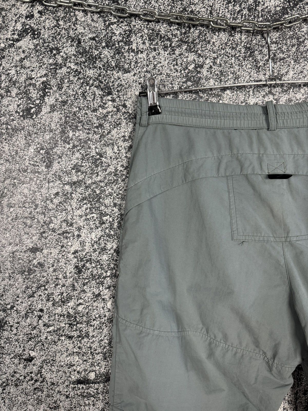 GOREWEAR Men’s Gore Bike Wear Bicycles Shorts Cargo Bike Size L Size US 36 / EU 52 - 15 Thumbnail