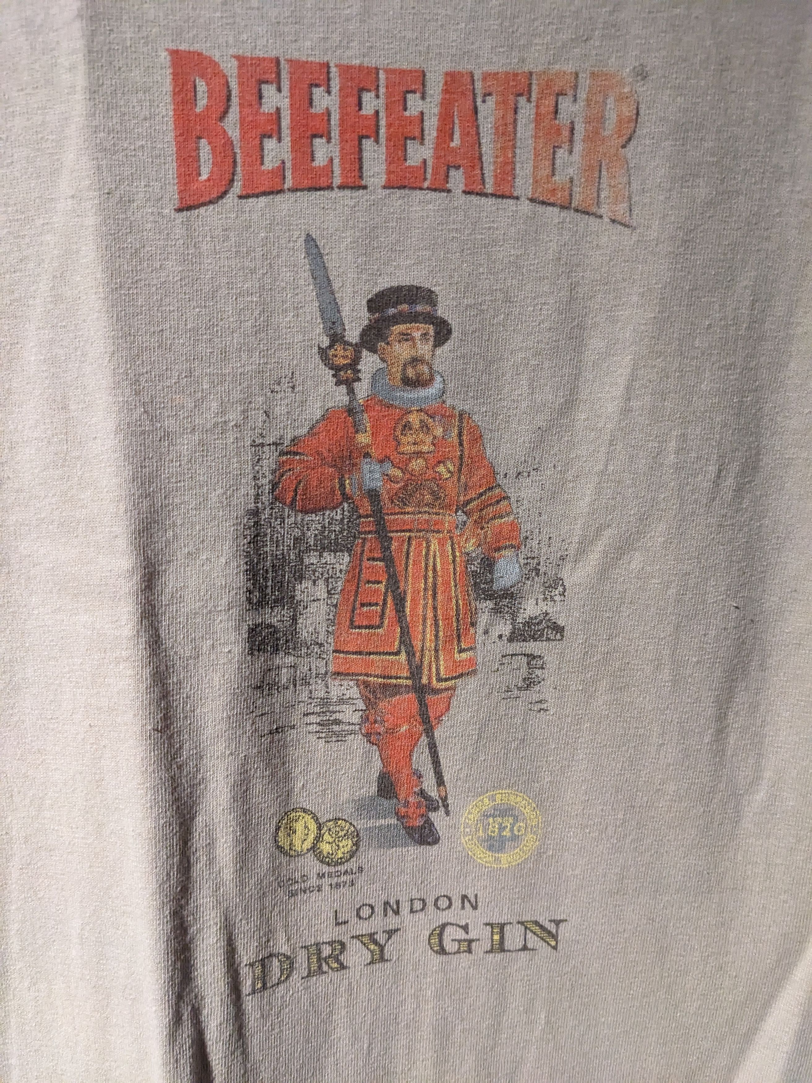 Alstyle Vintage Y2K BeefEater London Dry Gin Alcohol Promo T-Shirt Size US L / EU 52-54 / 3 - 2 Thumbnail