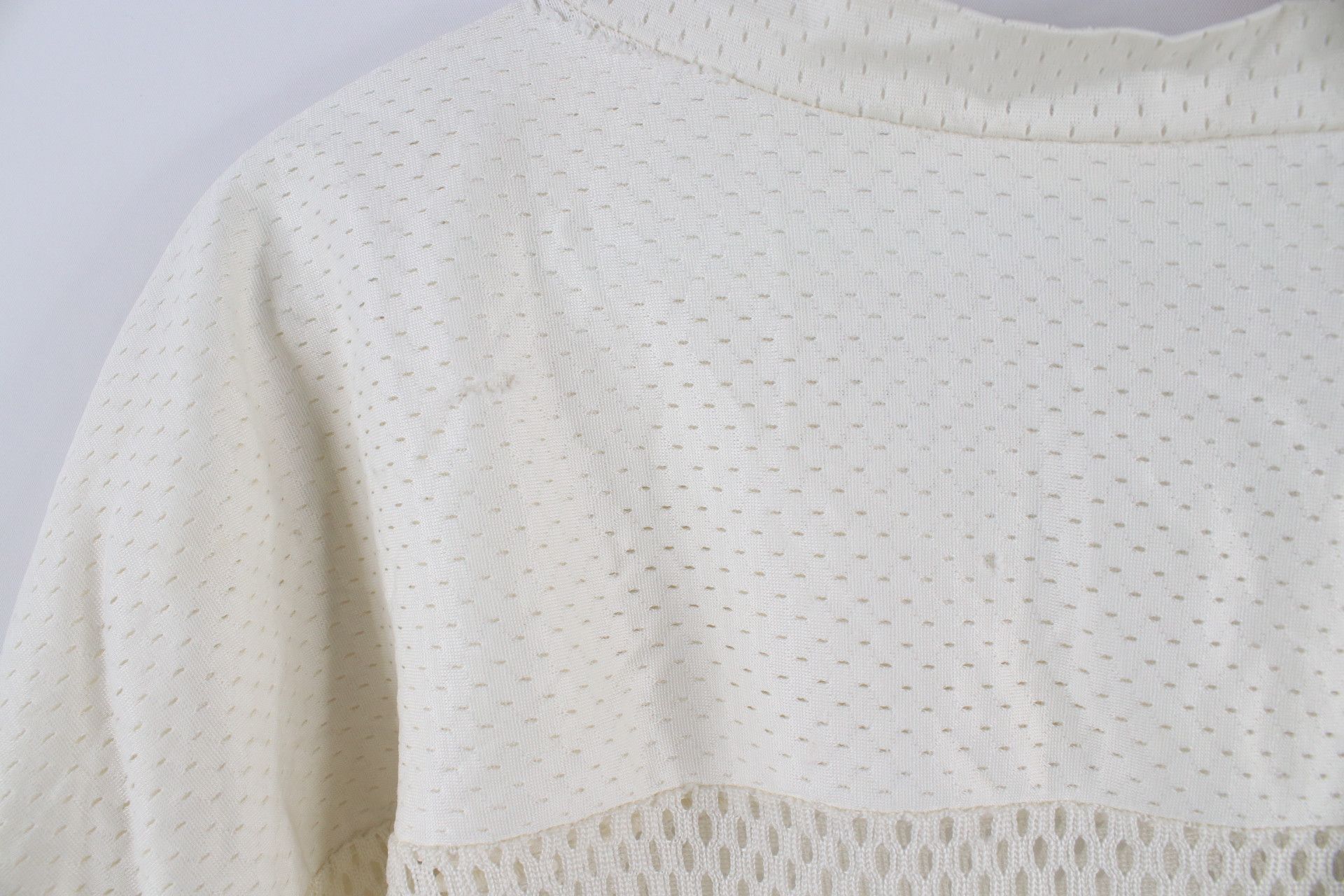 Champion × Vintage Vintage 70s Champion Out Mesh Football Jersey White USA Size US M / EU 48-50 / 2 - 7 Thumbnail