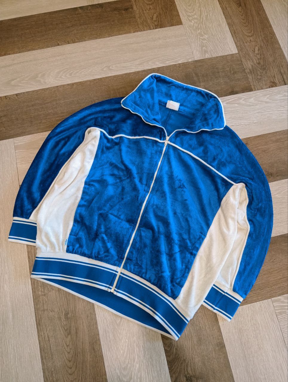 Levi's Vintage Clothing VINTAGE 80S LEVI'S USA OLYMPIC VELOUR JACKET Size US L / EU 52-54 / 3 - 5 Thumbnail