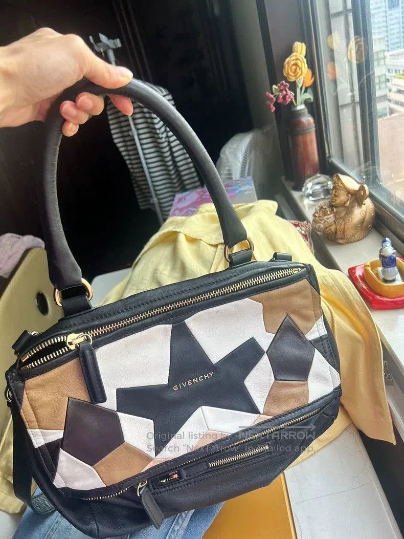 Givenchy Givenchy Pandora Limited Edition Lambskin Bag. Size ONE SIZE - 1 Thumbnail