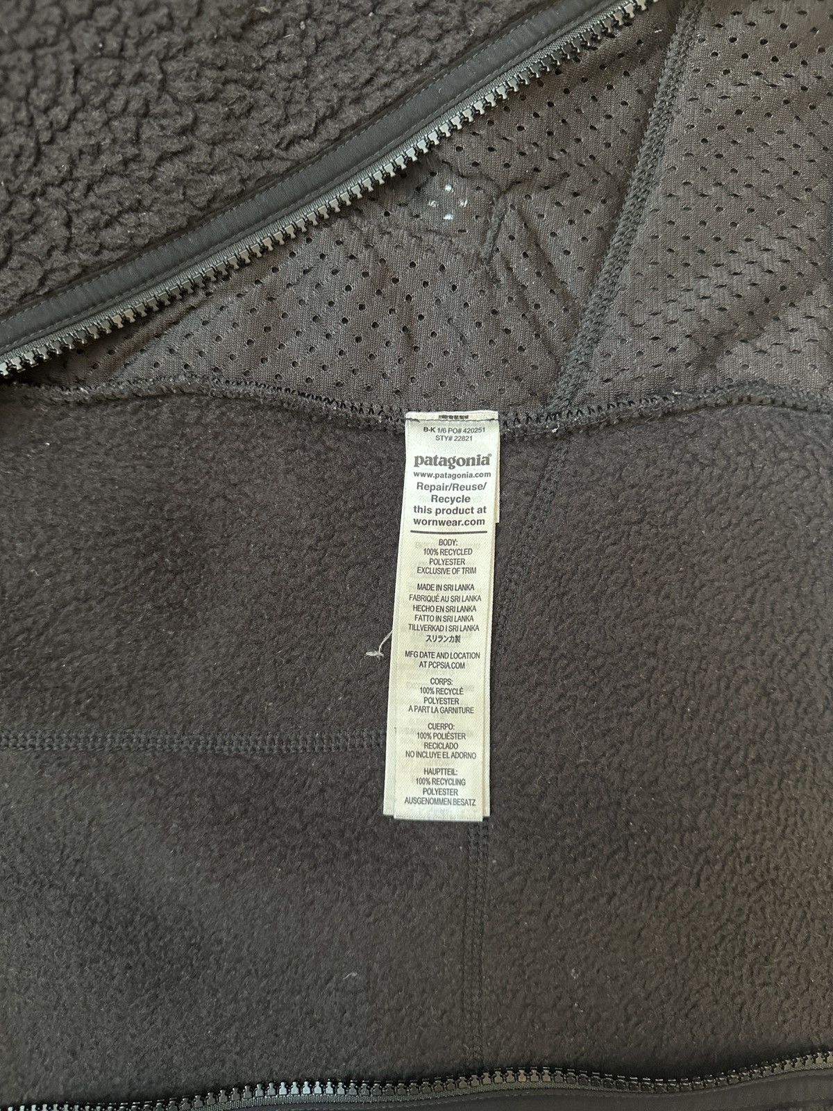 Patagonia Patagonia Black Fleece Vest (Chest Label Removed) Size US M / EU 48-50 / 2 - 5 Thumbnail