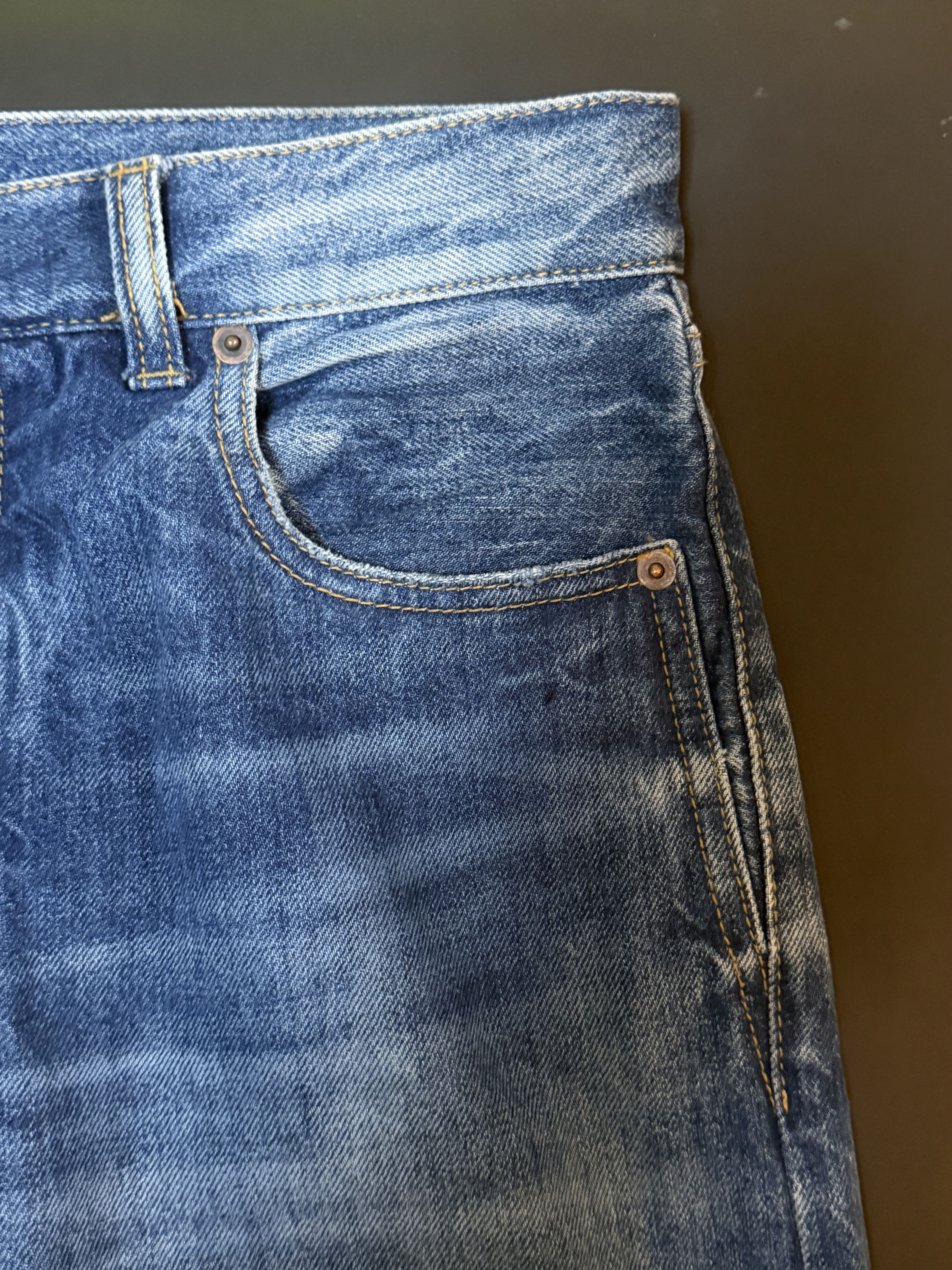 Yves Saint Laurent Saint Laurent Straight leg mid waist Jeans Size US 30 / EU 46 - 6 Thumbnail