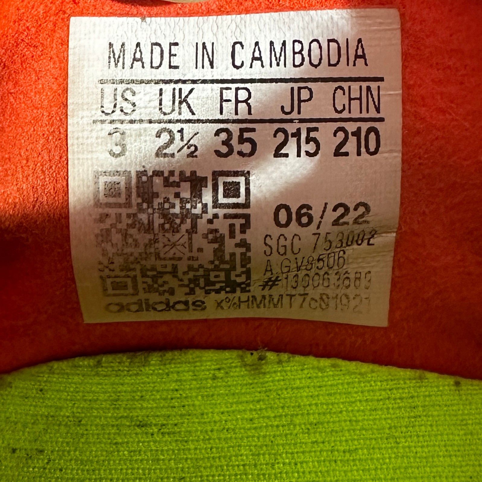 Adidas Adidas Predator Edge.3 MG Junior Football Cleats Boots Sport Size US 5 / EU 37 - 24 Thumbnail