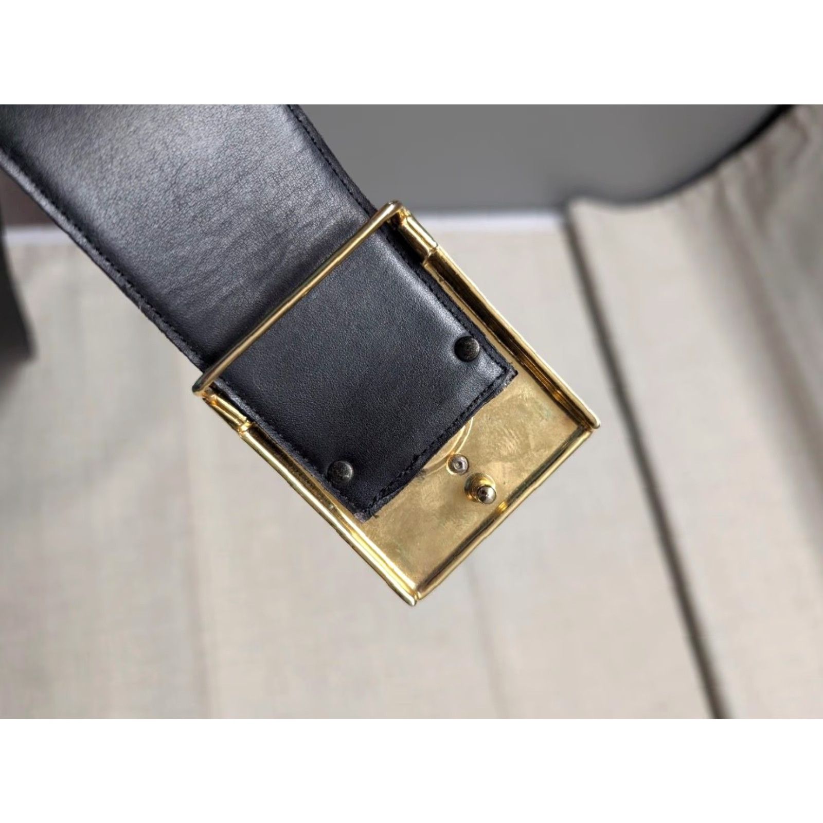 Vintage VINTAGE Avignon belt MILITARY LEATHER wide M Black ARMY brass buckle corset belt 1980s Women Size ONE SIZE - 3 Thumbnail