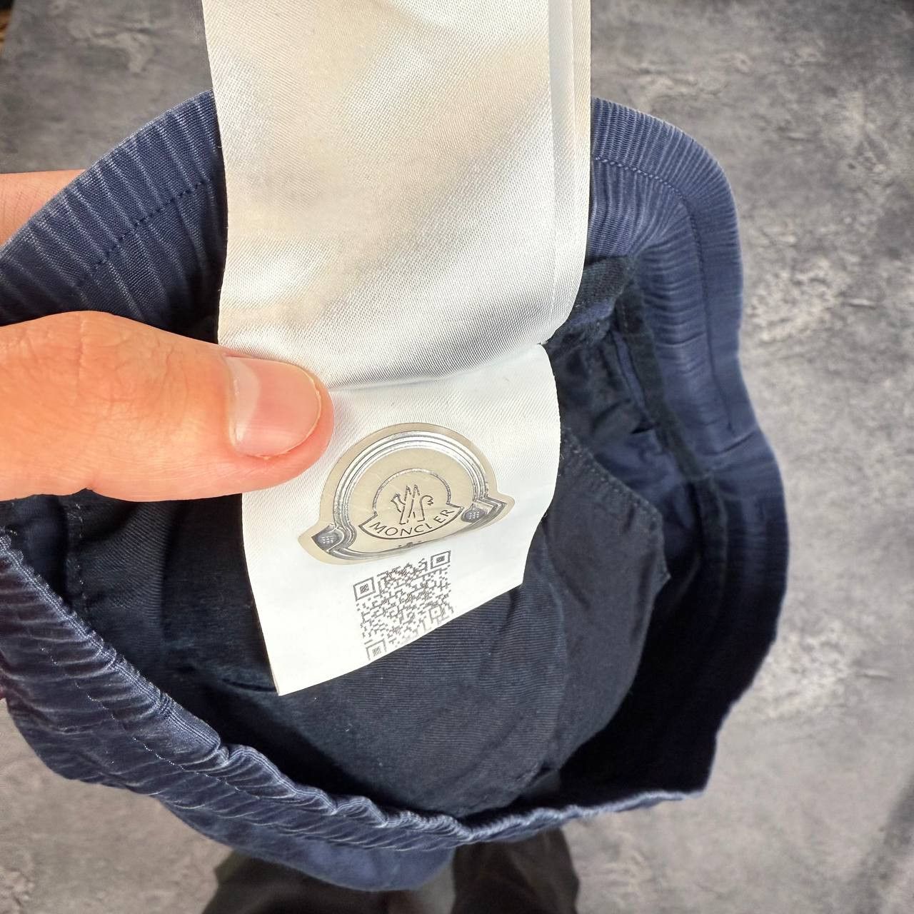 Moncler Vintage Moncler Nylon Pants Size 36" / US 14 / IT 50 - 14 Thumbnail
