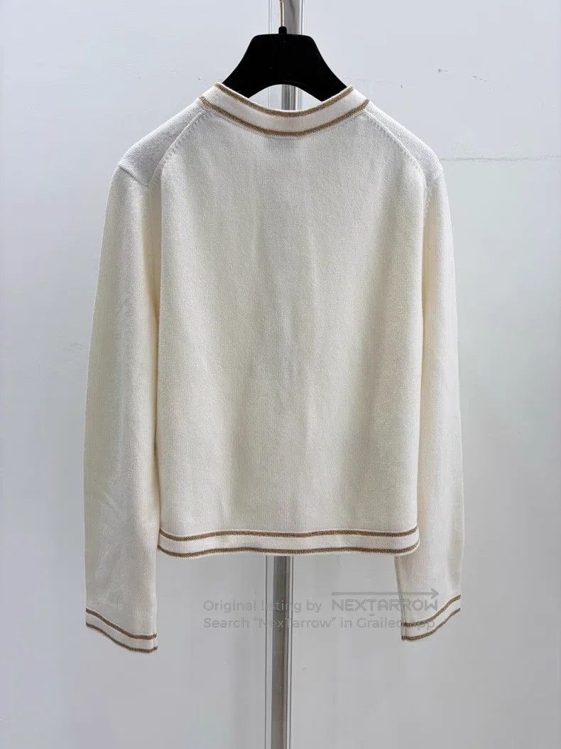 Chanel Chanel White gold-edged double-pocket cardigan coat Size M / US 6-8 / IT 42-44 - 2 Thumbnail