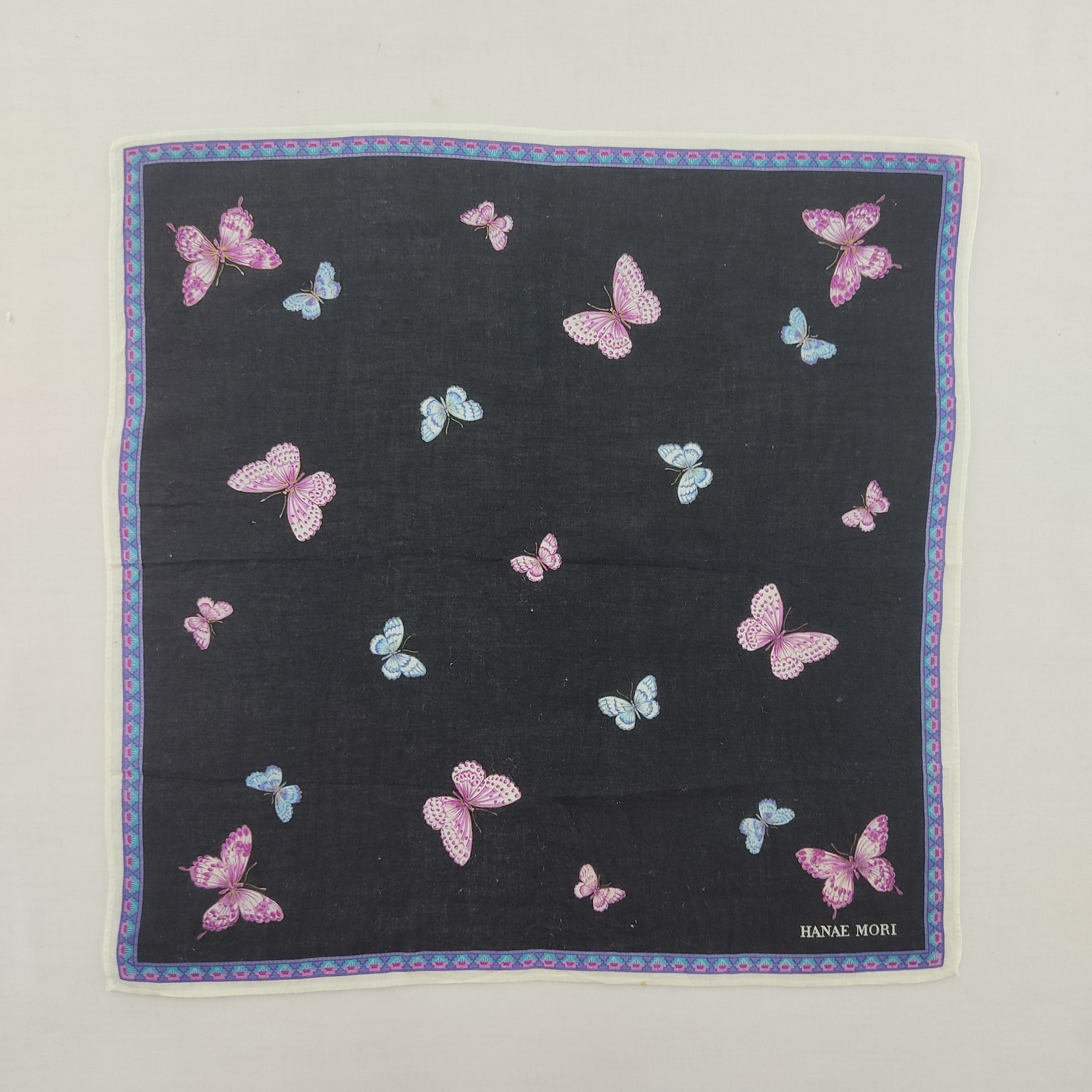 Hanae Mori Vintage Hanae Mori Handkerchief Neckerchief Bandana H132M Size ONE SIZE - 2 Thumbnail