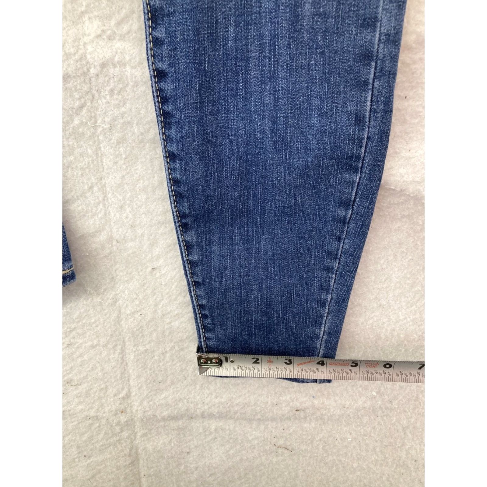 Levi's Levi's Signature Shaping Jeans Women's Super Skinny Stretch Size 2 Dark Wash Blue Size 26" / US 2 / IT 38 - 6 Thumbnail