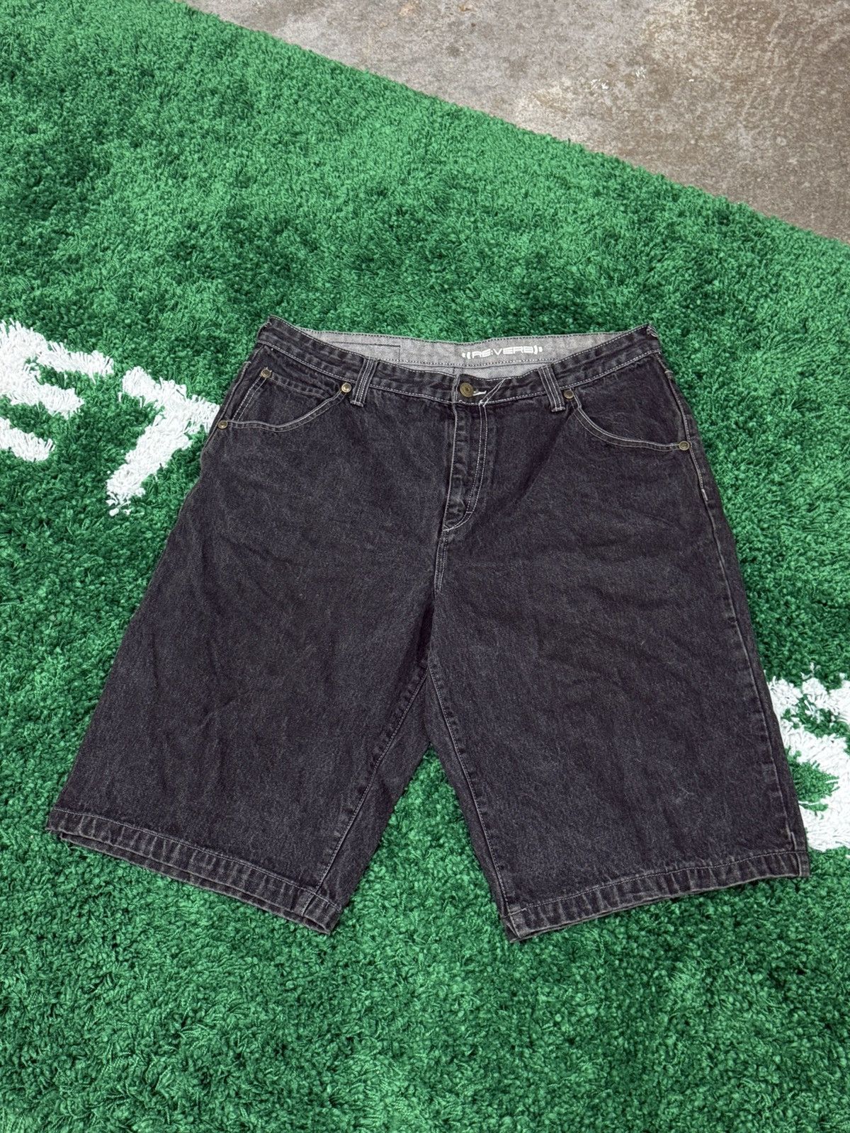 Vintage RARE Vintage y2k Embroidered Reverb Space Pocket Shorts 38 Size US 38 / EU 54 - 2 Thumbnail