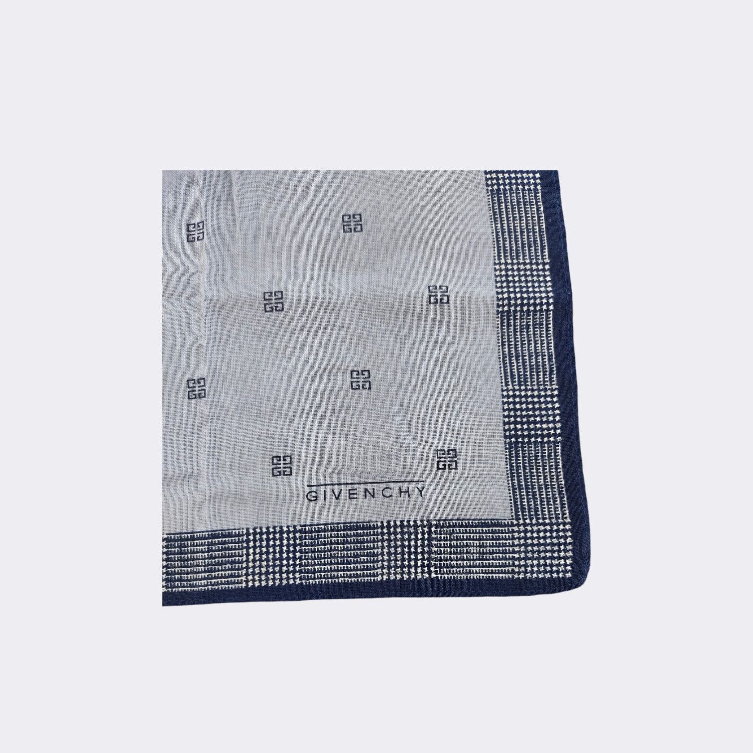 Givenchy × Vintage Vintage Givenchy Handkerchief Neckerchief Bandana H026B Size ONE SIZE - 3 Thumbnail