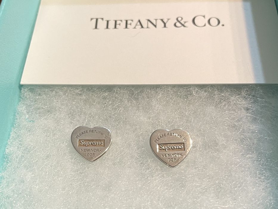 Tiffany & Co. Tiffany x Supreme limited edition heart tag stud