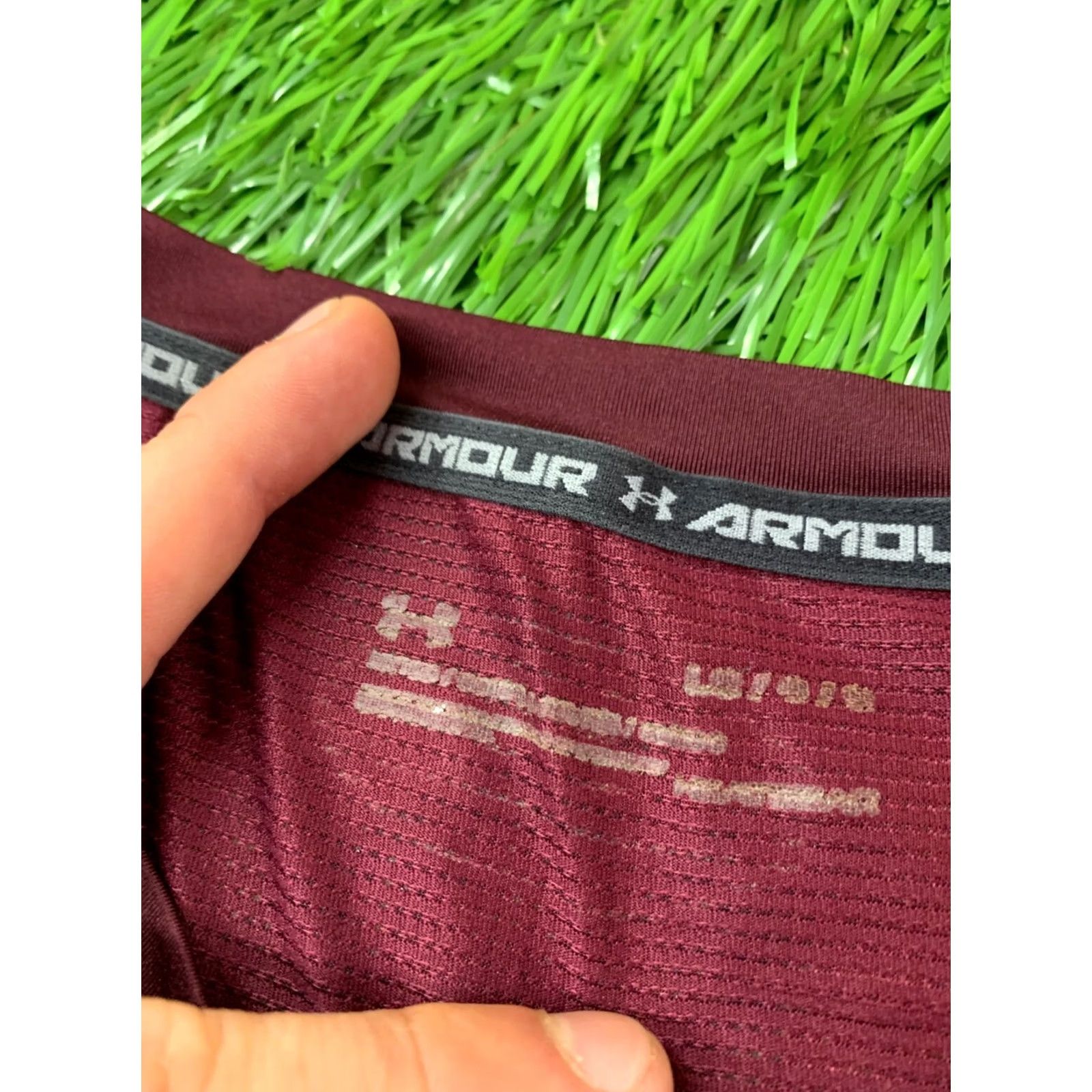 Under Armour UNDER ARMOUR Mens T-Shirt Jersey 2018 TRAINING COMPRESSION SHIRT JERSEY L Vine Short Sleeve Classic Fit Black? No color specified: Vine Size US L / EU 52-54 / 3 - 5 Thumbnail