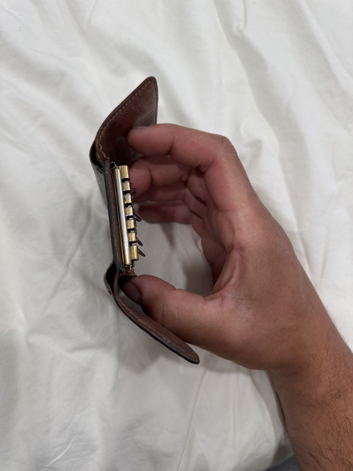 Louis Vuitton Louis Vuitton 6 Key Holder Wallet Size ONE SIZE - 9 Thumbnail