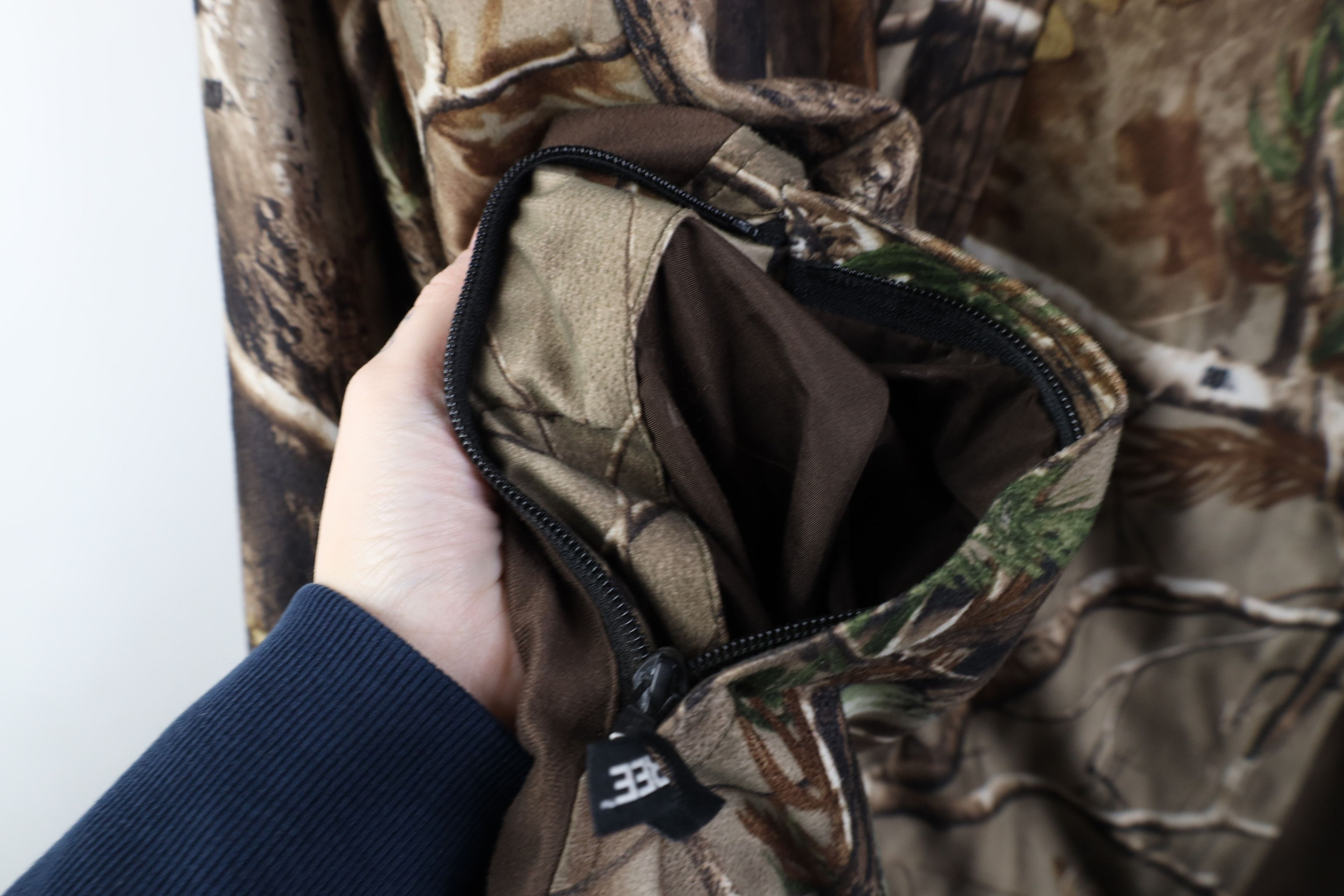 Vintage Vintage Y2K Streetwear Realtree Camouflage Hooded Jacket Size US XXL / EU 58 / 5 - 6 Thumbnail