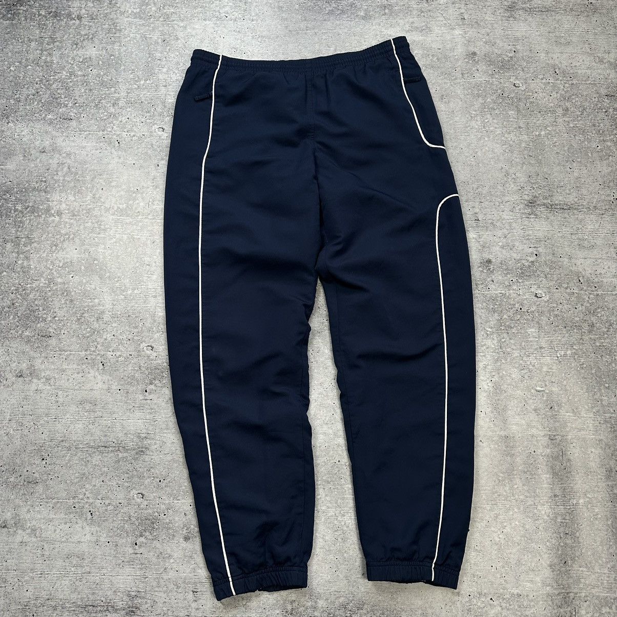 Vintage Vintage Nike Track Pants Navy Blue White Inserts Size US 32 / EU 48 - 2 Thumbnail