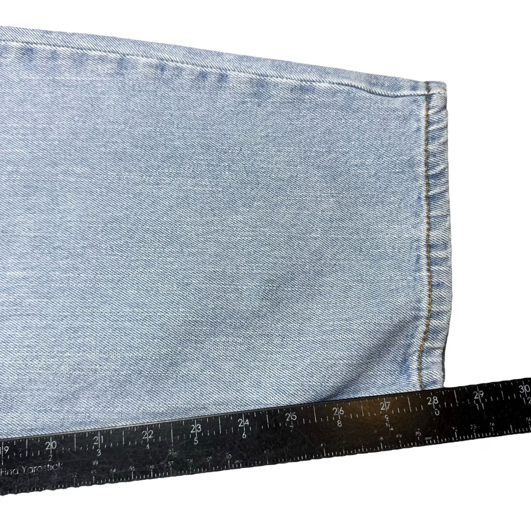 Levi's Vintage Levi's 560 Jeans Men 38x30 Relaxed Lightwash Denim 90s Grunge Baggy Comfort Jeans Mens Regular XS- nope Size US 38 / EU 54 - 2 Thumbnail