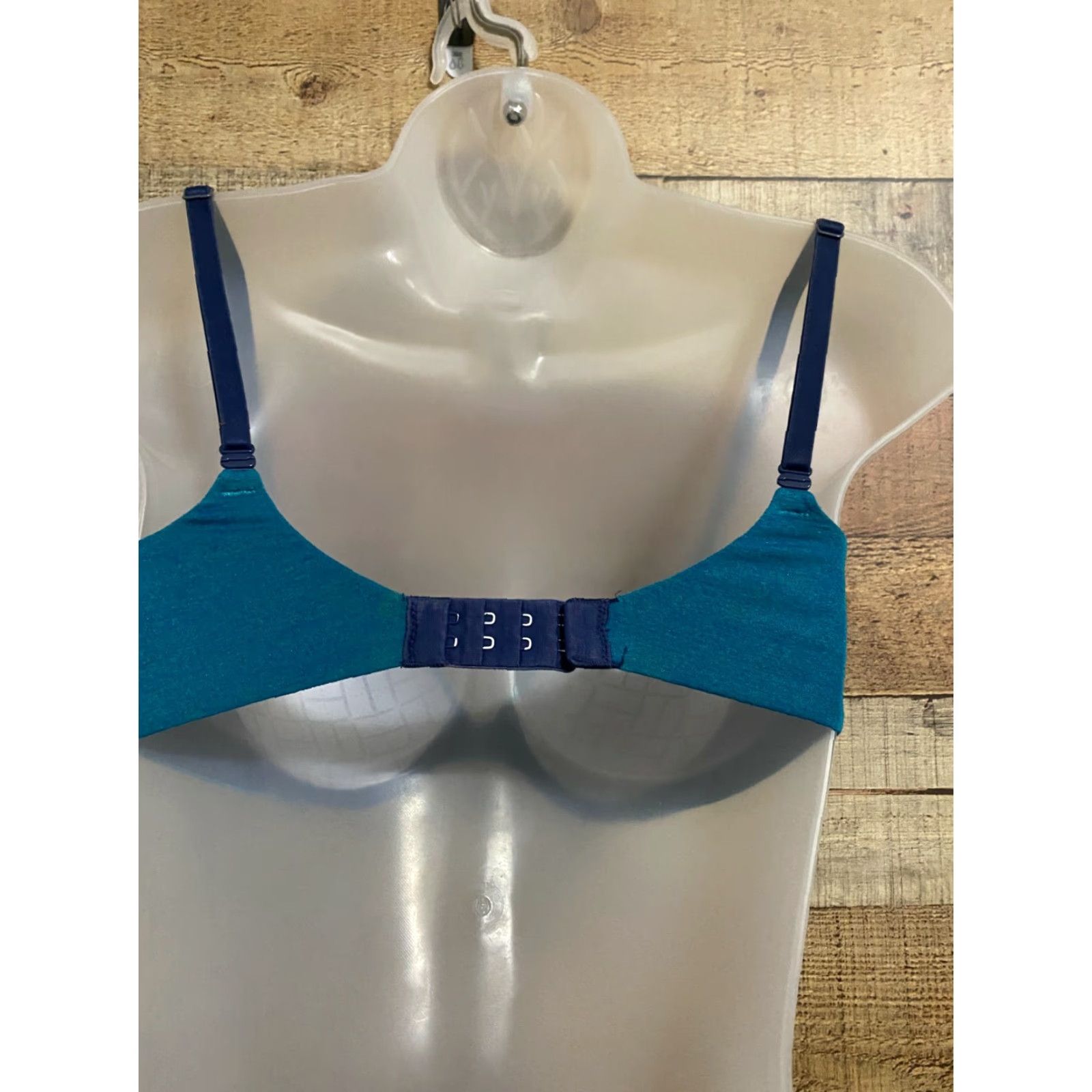 Victoria's Secret Victoria's Secret 32B Padded Perfect Coverage Bra Blue EUC Size ONE SIZE - 2 Thumbnail