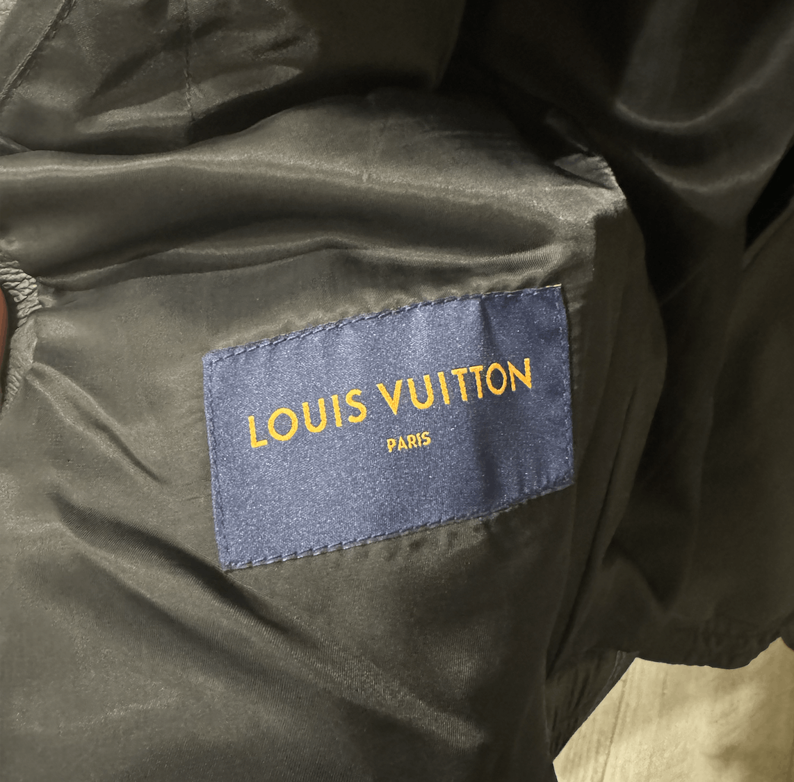 Louis Vuitton Louis Vuitton Frequency Chic Leather Jacket Size US L / EU 52-54 / 3 - 6 Thumbnail