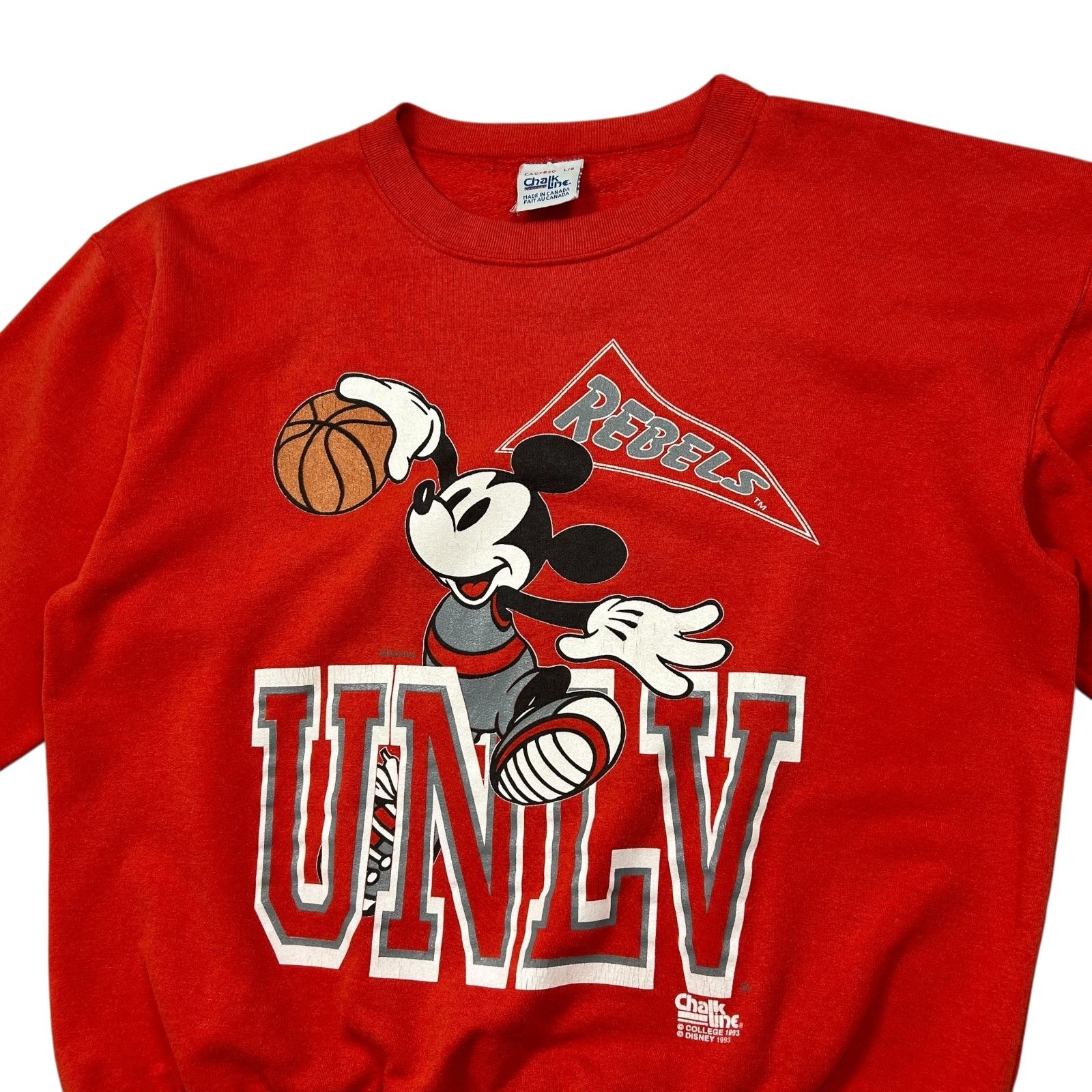 NCAA VTG UNLV REBELS DISNEY MICKEY 1993 CHALK LINE SWEATSHIRT Size US L / EU 52-54 / 3 - 2 Thumbnail