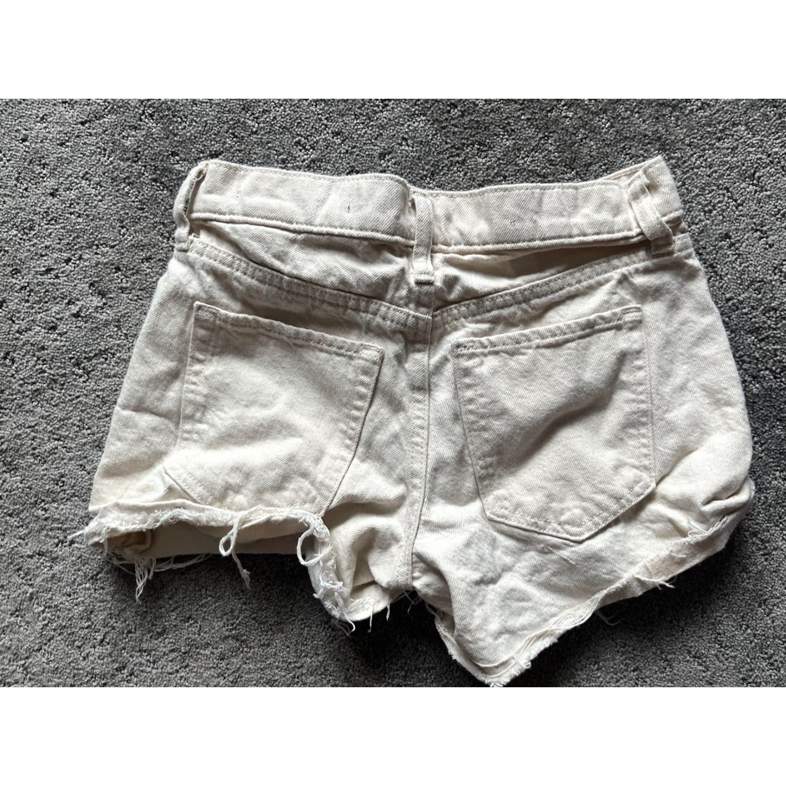 Banana Republic VINTAGE Banana Republic Denim Bermuda Short Women 25P Blue Mid Rise 3 in Stretch Size 42" / US 20 - 2 Thumbnail