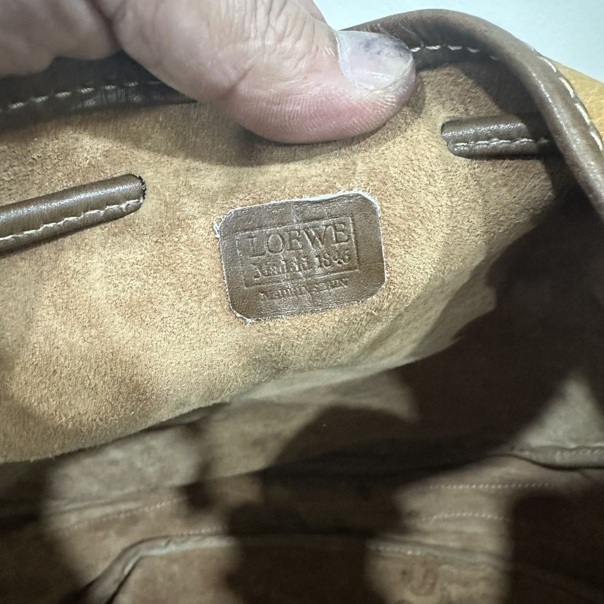 Loewe ‼️YES‼️ VINTAGE LOEWE LEATHER BUCKET DRAWSTRING SHOULDER BAG Size ONE SIZE - 10 Thumbnail