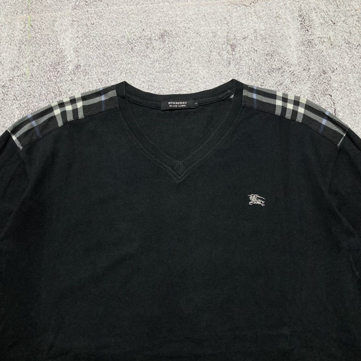 Burberry Vintage Burberry Black Label V Neck Longslevee Black Luxury Size US L / EU 52-54 / 3 - 3 Thumbnail
