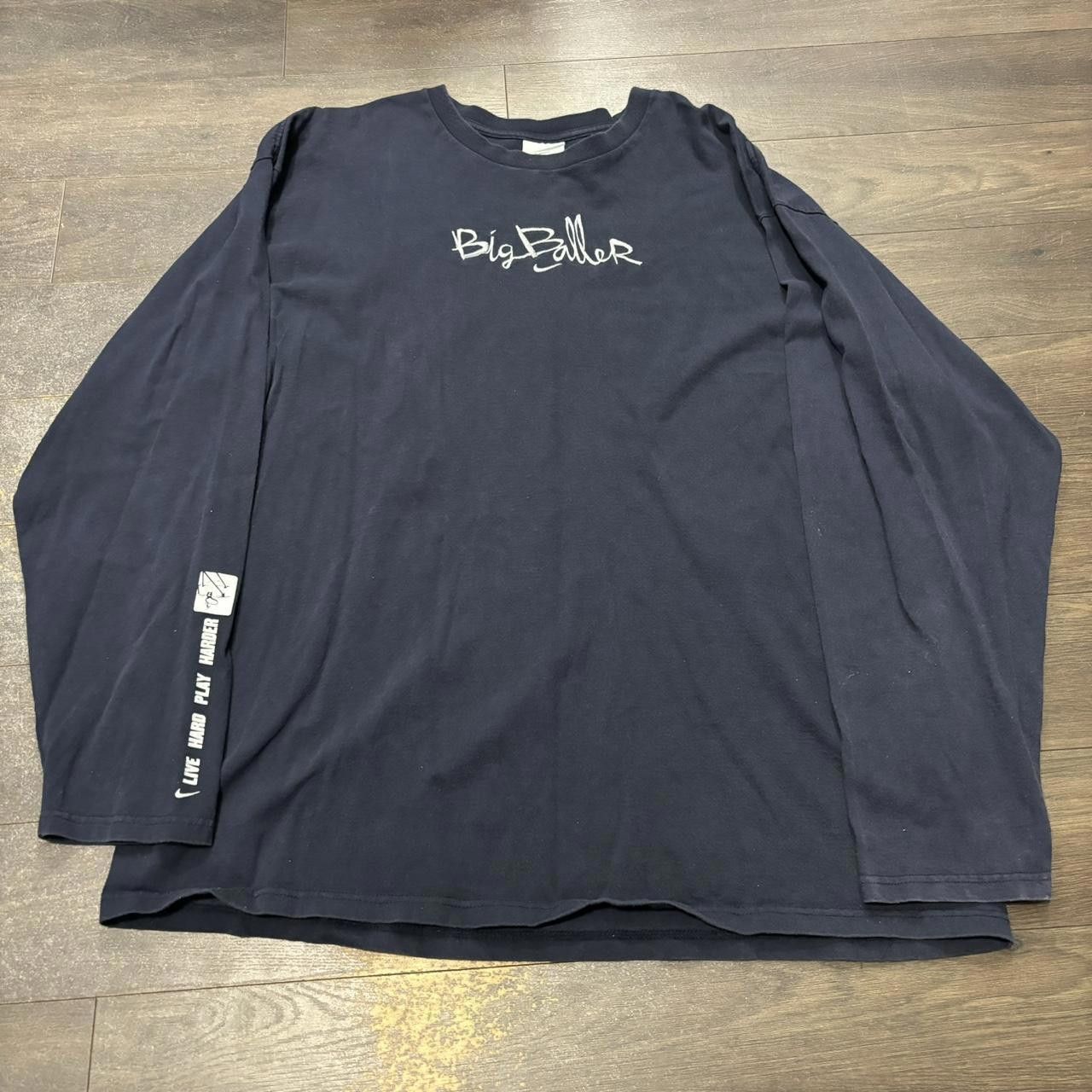 Nike Vintage big baller centre swoosh Nike long sleeve t shirt XL Size US XL / EU 56 / 4 - 4 Thumbnail
