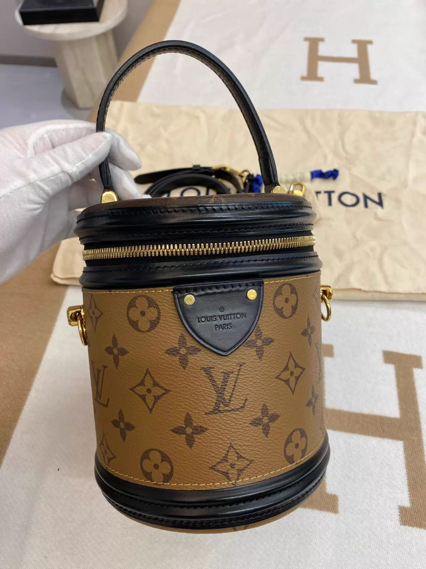 Louis Vuitton LV Monogram Noé Strap Chip Near New M832 Size ONE SIZE - 8 Thumbnail