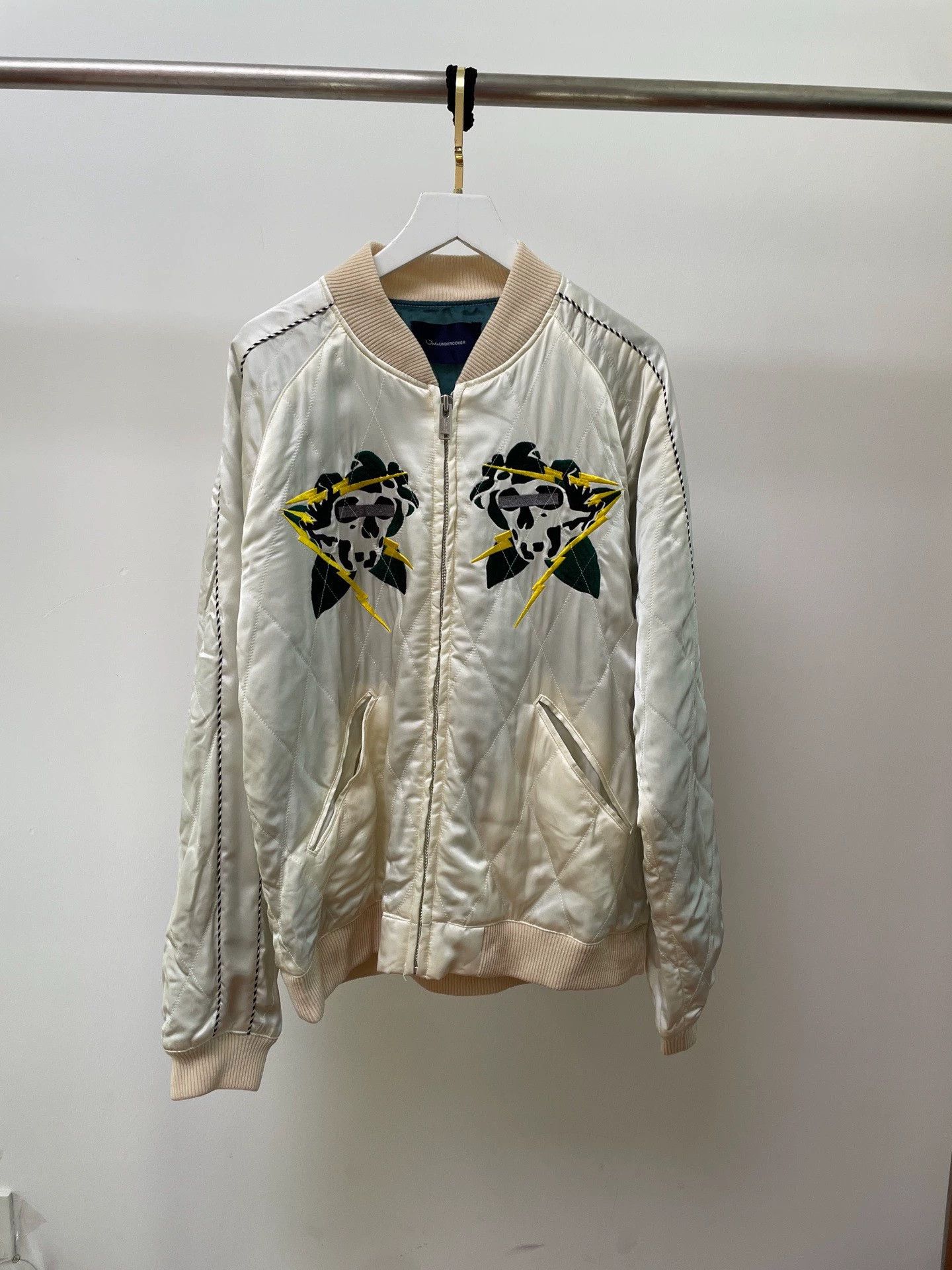 Undercover Undercover Black Embroidered Silk Yokosuka Baseball Jacket Size US L / EU 52-54 / 3 - 1 Thumbnail