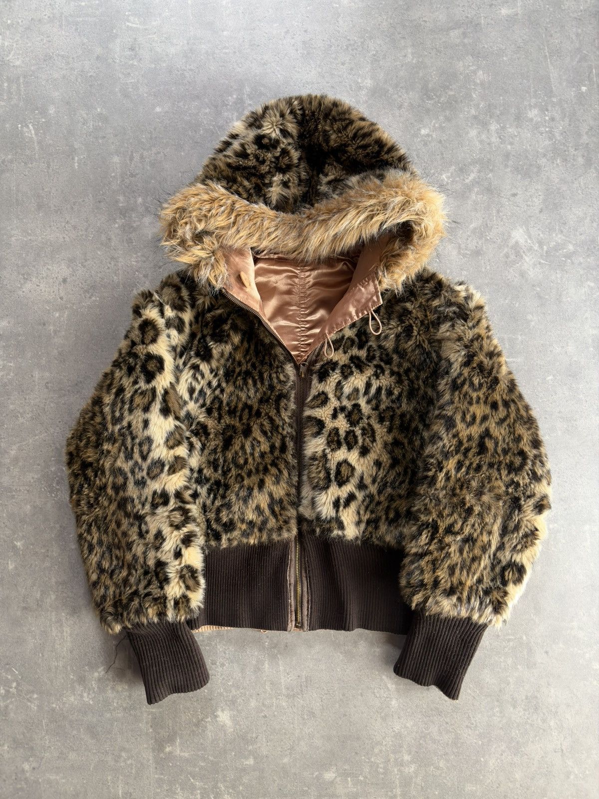 Ecko Unltd. Ecko Unltd. Red Leopard Faux Fur Printed N-2B Bomber Jacket Size L / US 10 / IT 46 - 1 Thumbnail
