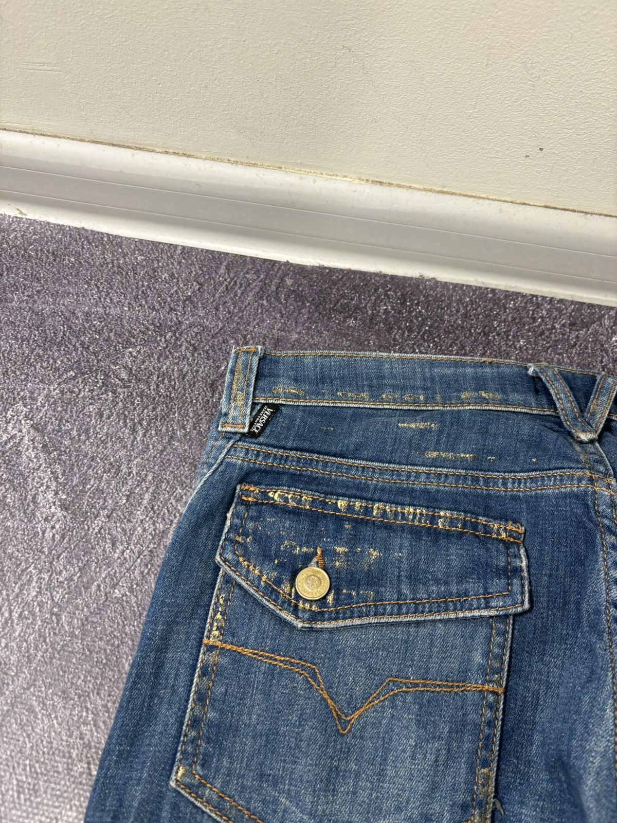 Versace Jeans Couture Versace Jeans Couture Women’s Faded Blue Denim Cropped Jeans Size 30" / US 8 / IT 44 - 14 Thumbnail