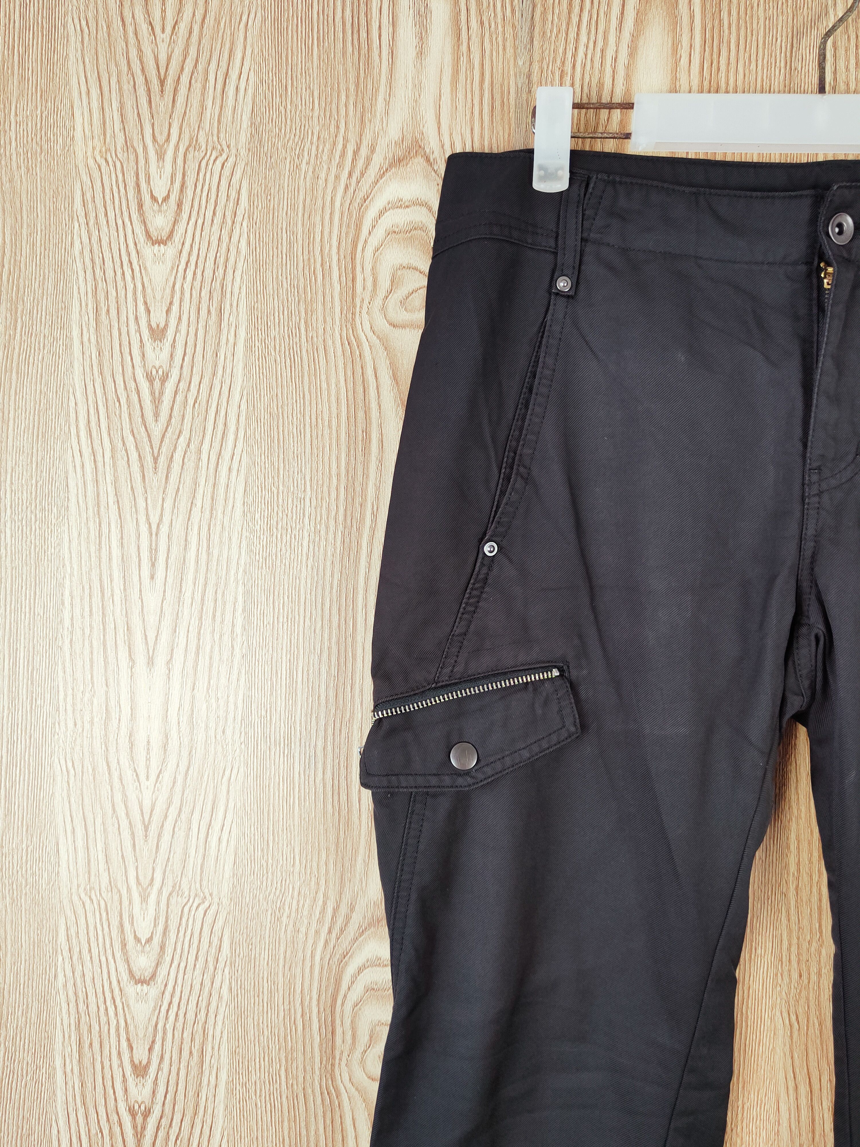 Japanese Brand Japanese Brand Black Multipocket Cargo Pants #W460 Size 31" - 3 Thumbnail