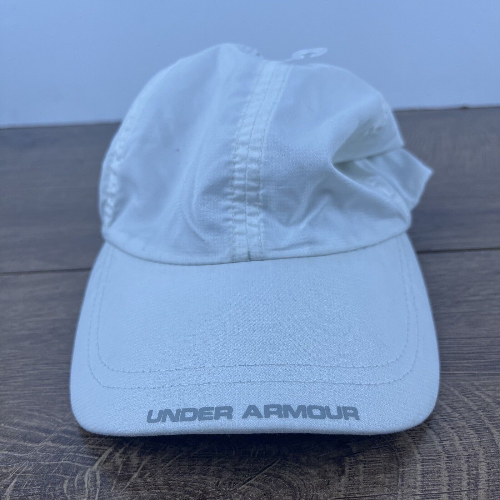 Under Armour Under Armour White Hat Running Hat White Adjustable Hat Whit Size ONE SIZE - 1 Thumbnail