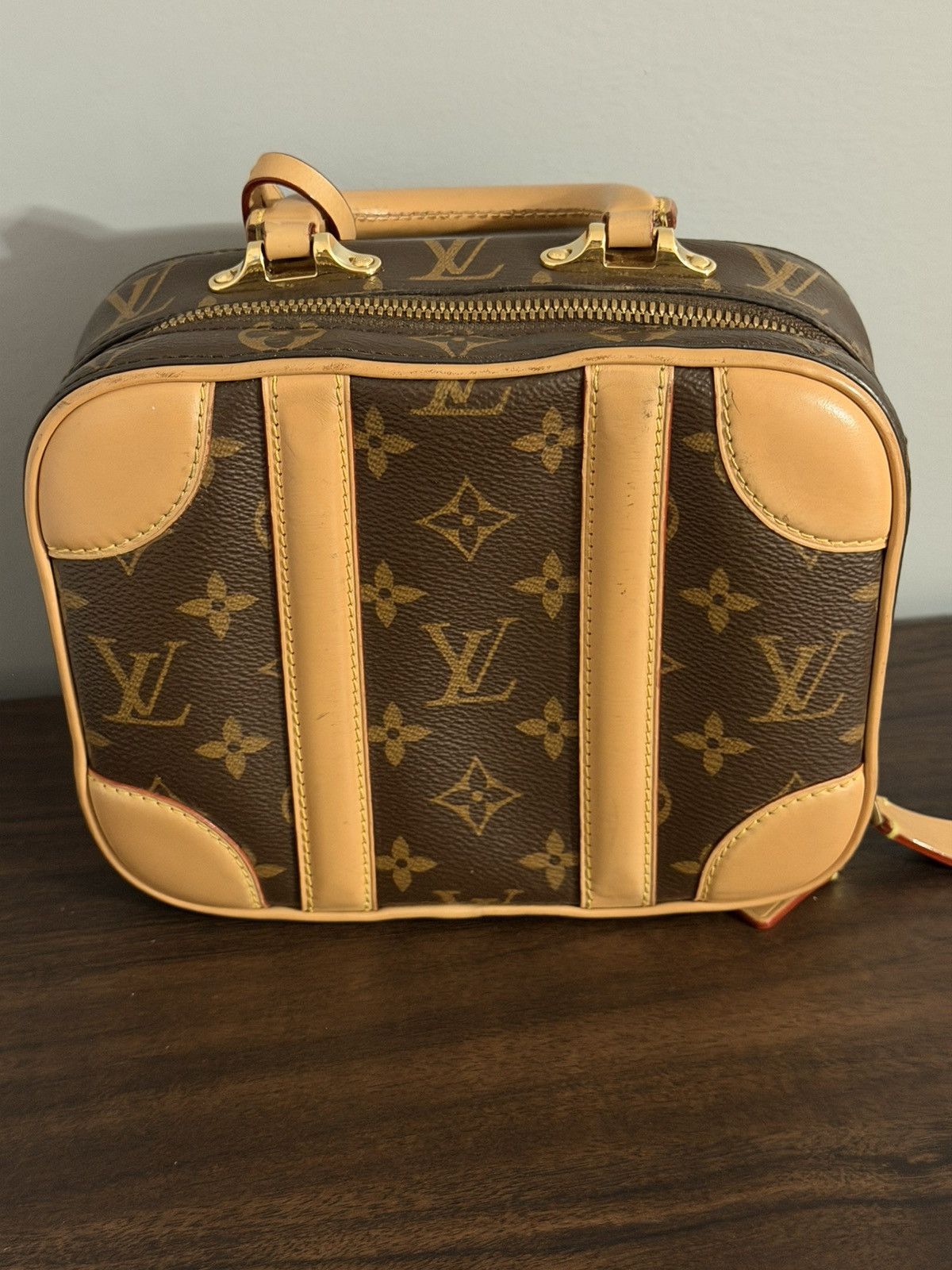Louis Vuitton Louis Vuitton Cannes Vanity Monogram Bag w/ Box & Dust Bag Size ONE SIZE - 5 Thumbnail