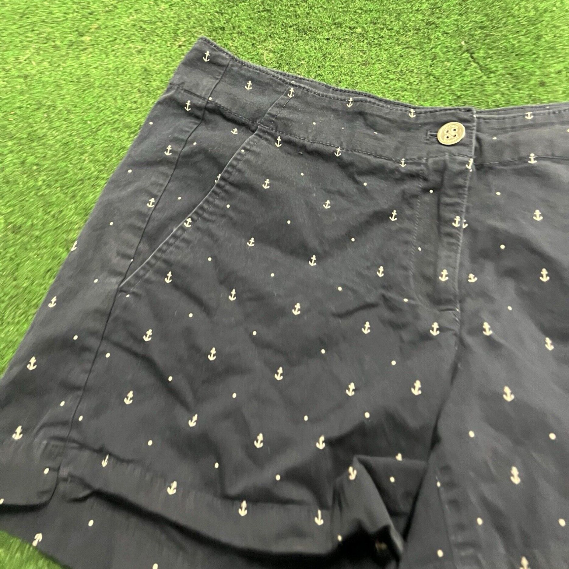 Nautica Nautica Women's Cotton Stretch Twill Shorts Anchor Print, Navy Blue Size 27" / US 4 / IT 40 - 2 Thumbnail