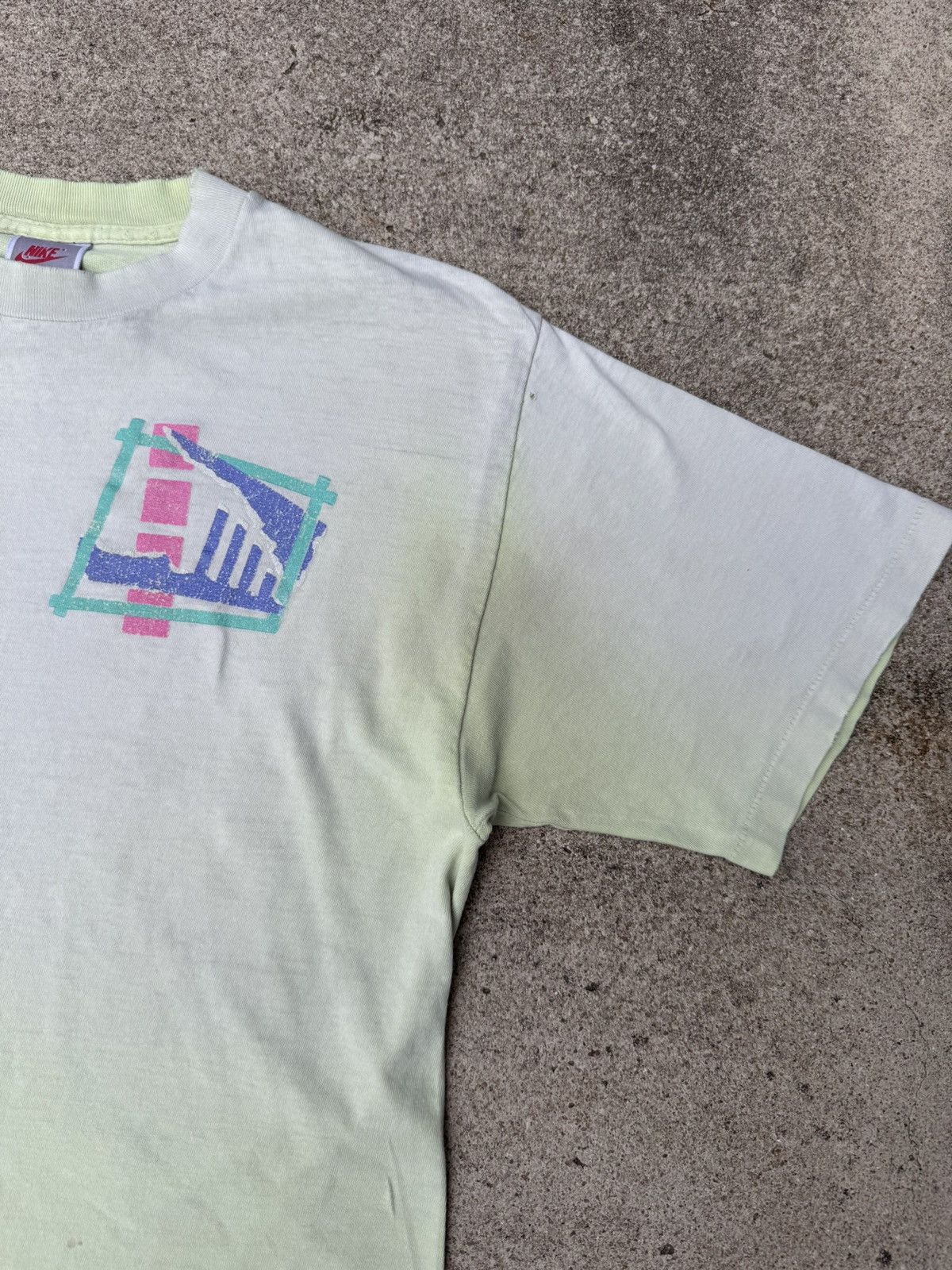 Nike × Vintage Vtg 80’s 90’s Nike Abstract Geometric Faded Tee Boxy Small Size US S / EU 44-46 / 1 - 4 Thumbnail