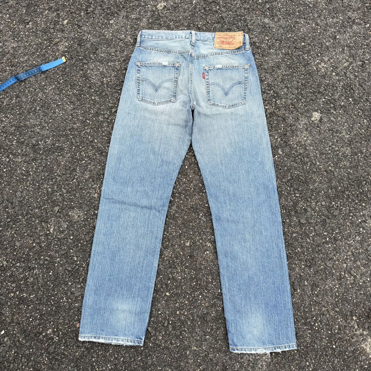 Levi's Vintage Clothing W31 Vintage 2004 Levi's 501 light wash denim jean pants Size US 31 - 1 Thumbnail