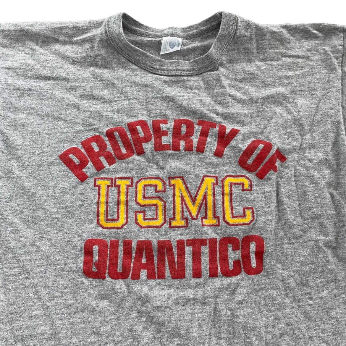 Vintage Vintage USMC Property of Quantico Single Stitched Tee L Size US L / EU 52-54 / 3 - 2 Thumbnail