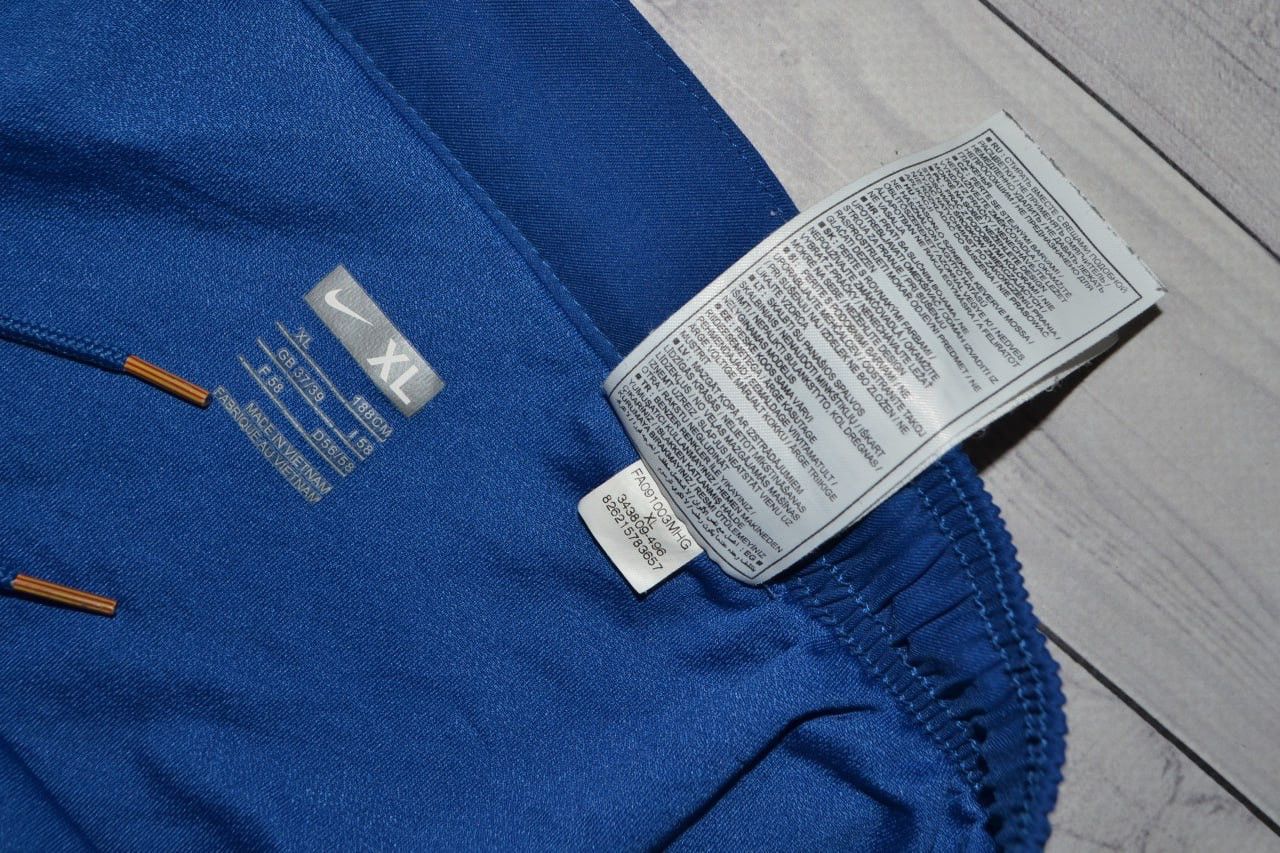 Nike FC Barcelona 2008 Football Soccer Shorts NIKE Size XL Blue Size US 36 / EU 52 - 7 Thumbnail