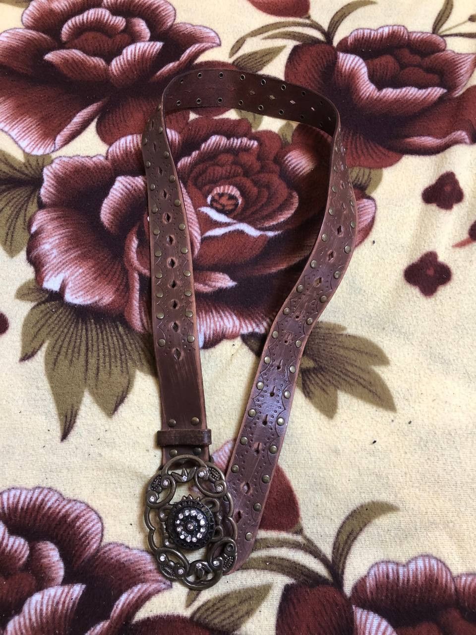 Vintage Vintage Brown Genuine Leather Floral Buckle Size ONE SIZE - 1 Thumbnail