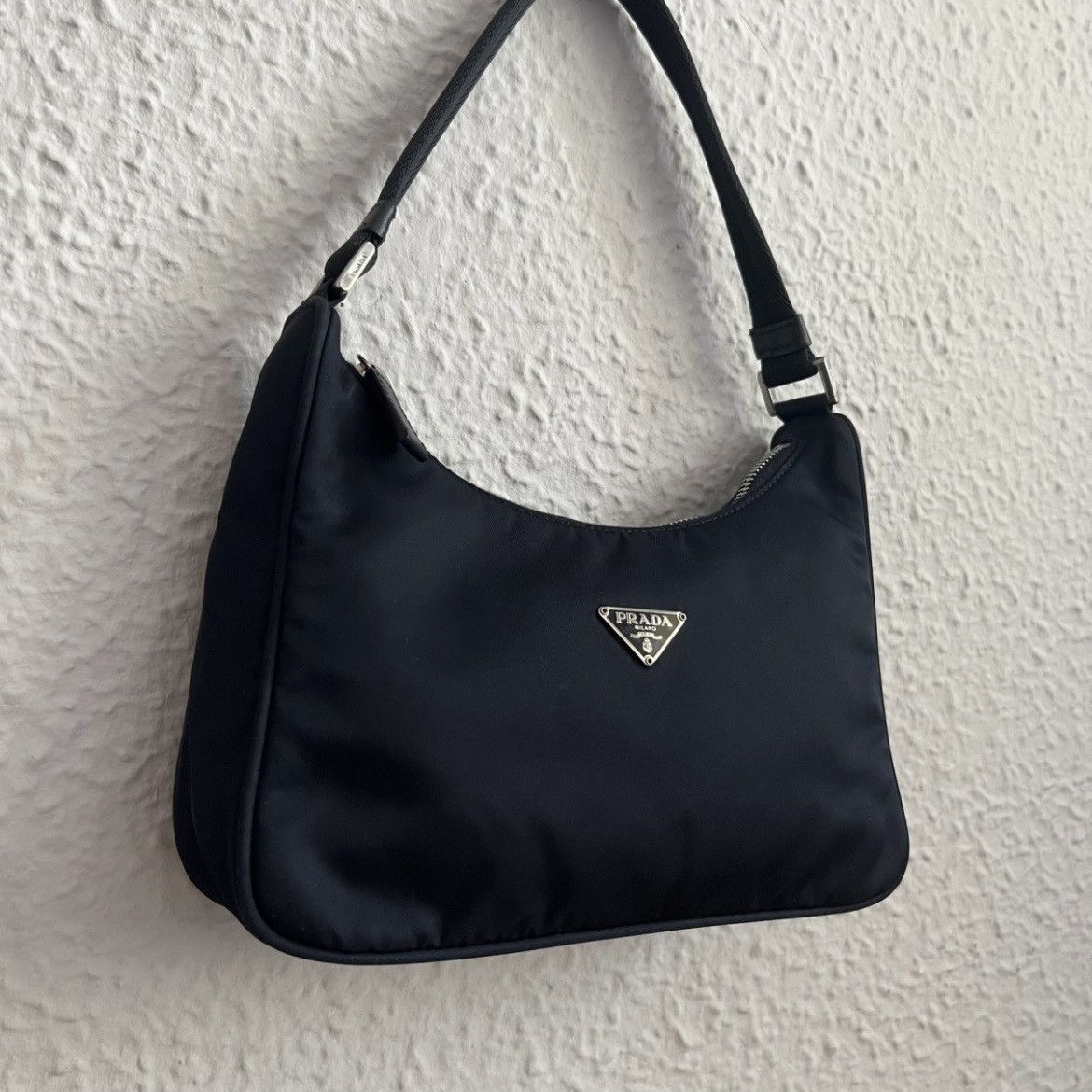 Prada AUTHENTIC PRADA DARK BLACK RE-NYLON HOBO HANDLE BAG Size ONE SIZE - 4 Thumbnail
